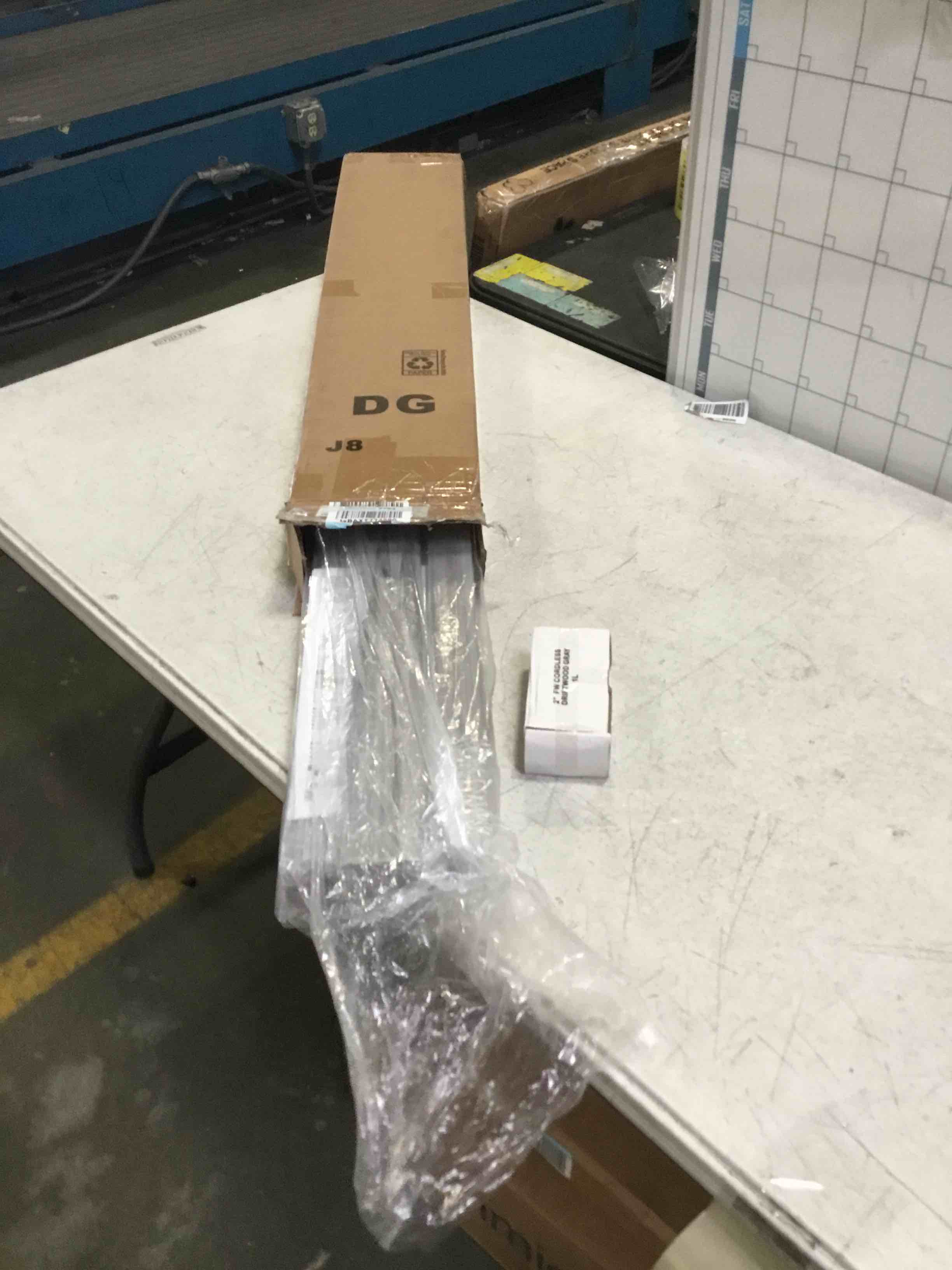 https://s3.amazonaws.com/lotting-images-prod/bidfta/ORG5348049_1694013930674.jpeg