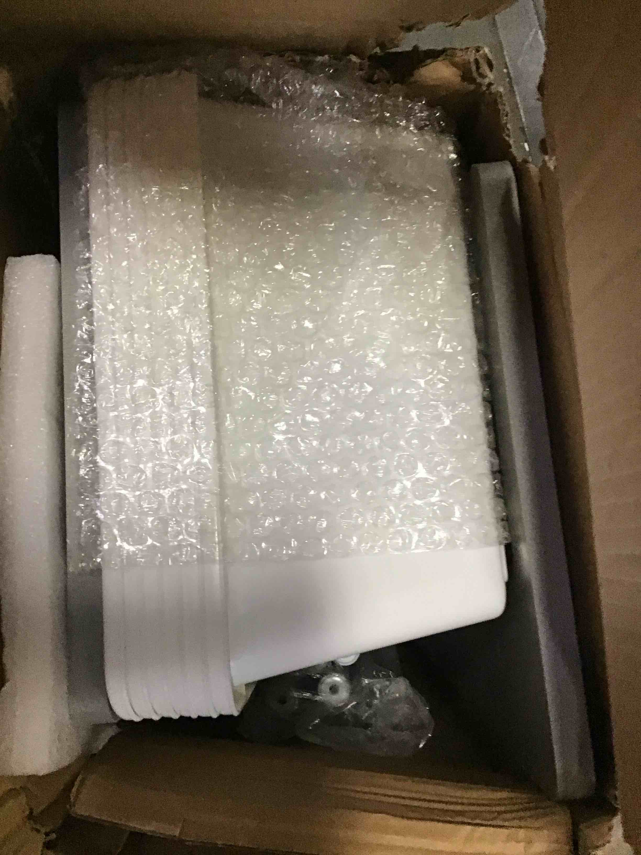 https://s3.amazonaws.com/lotting-images-prod/bidfta/ORG5348090_1694088370550.jpeg