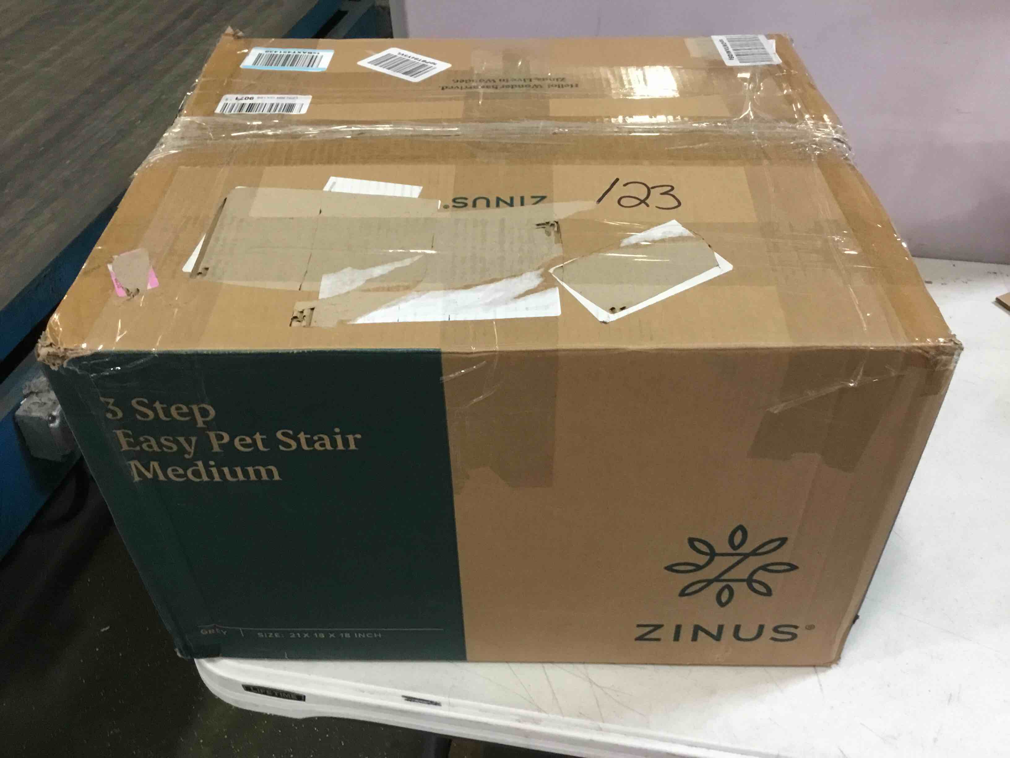 https://s3.amazonaws.com/lotting-images-prod/bidfta/ORG5348295_1694363238993.jpeg