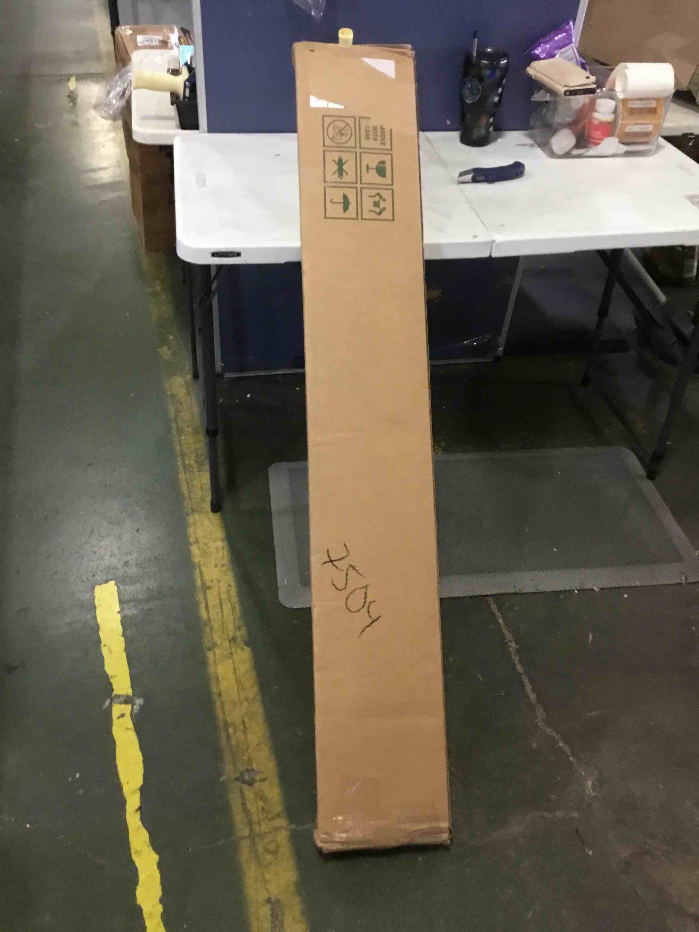 https://s3.amazonaws.com/lotting-images-prod/bidfta/ORG5348679_1694866401963.jpeg