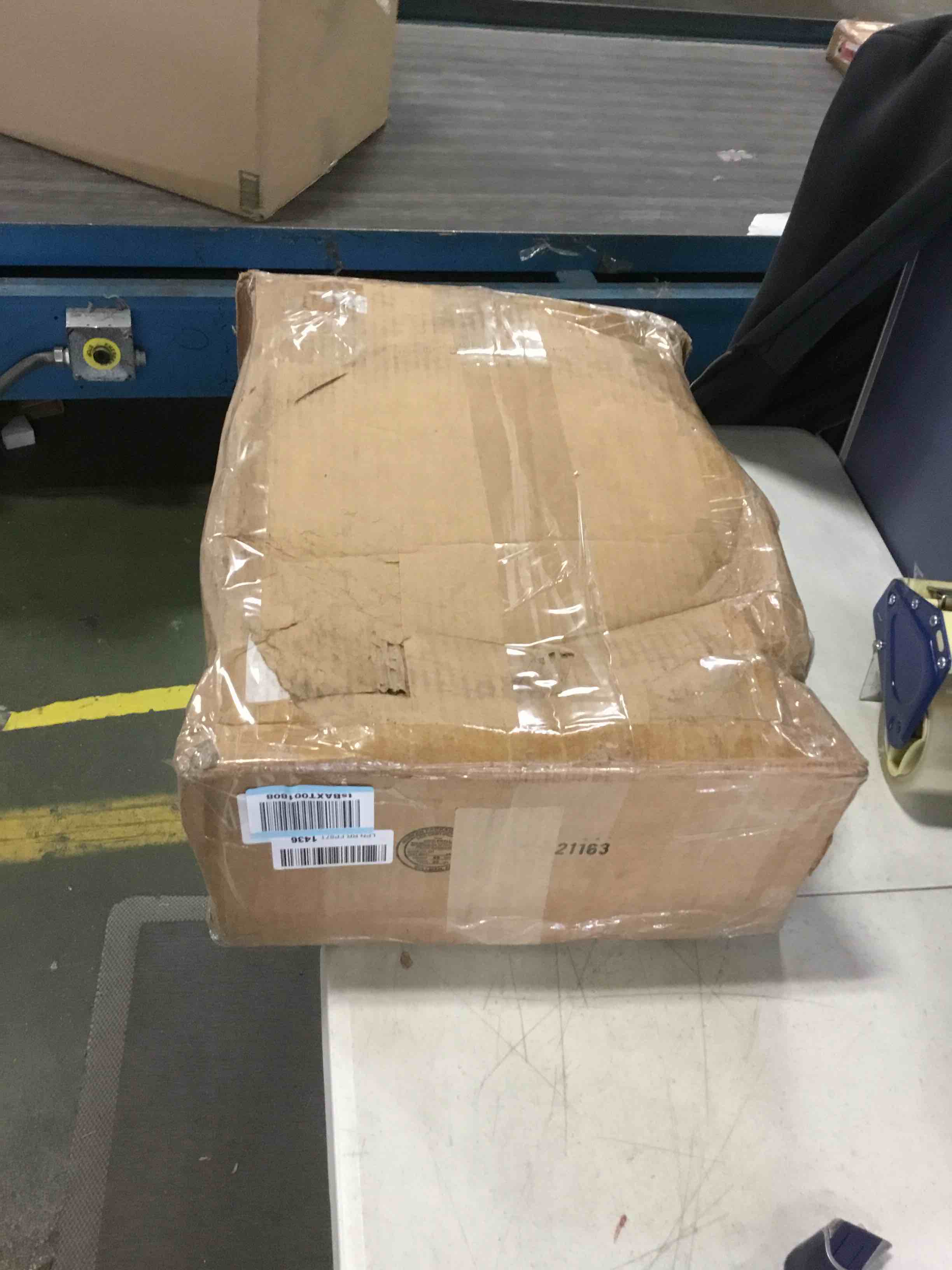 https://s3.amazonaws.com/lotting-images-prod/bidfta/ORG5348686_1694867206434.jpeg