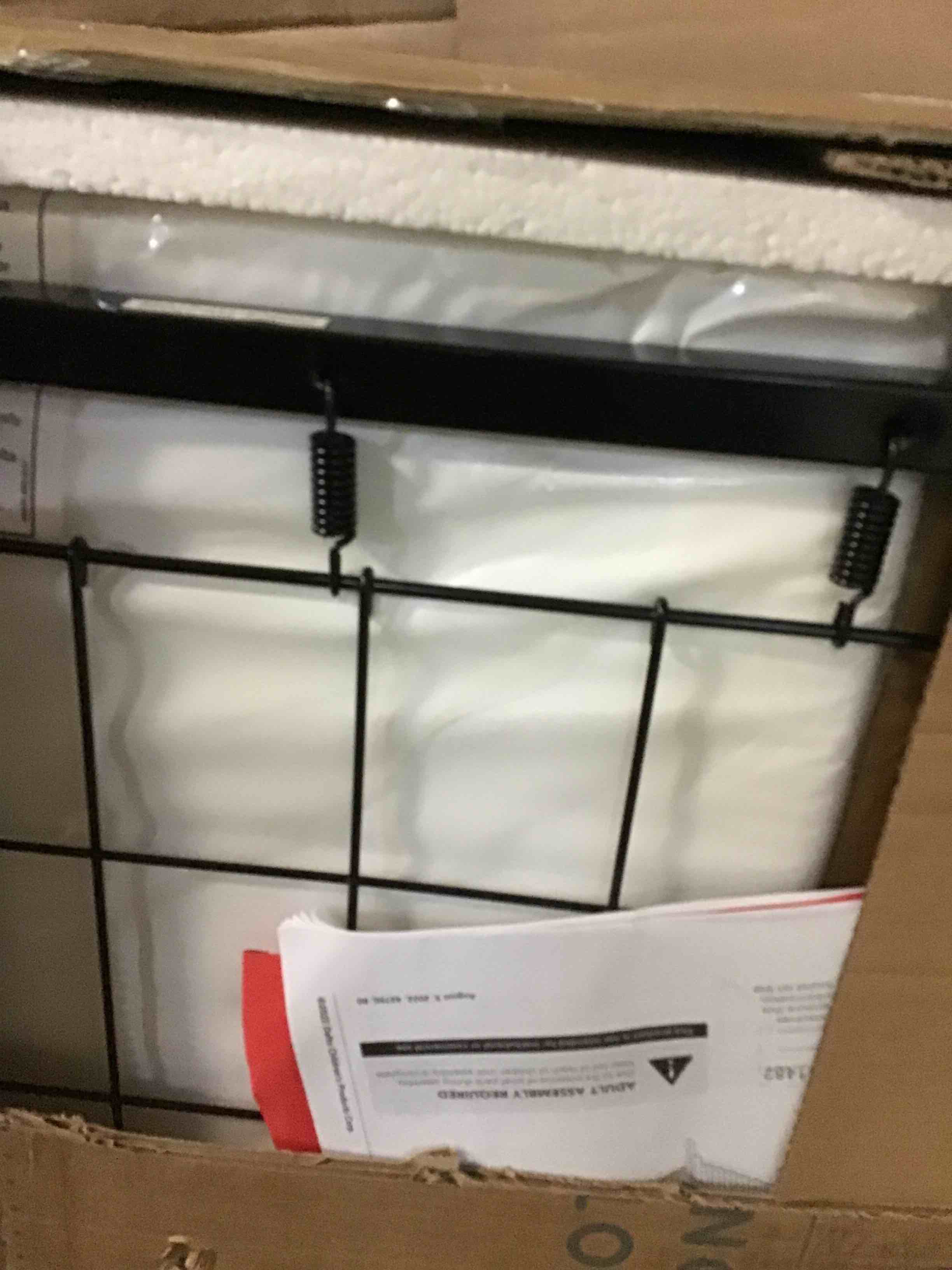 https://s3.amazonaws.com/lotting-images-prod/bidfta/ORG5349558_1693999310213.jpeg