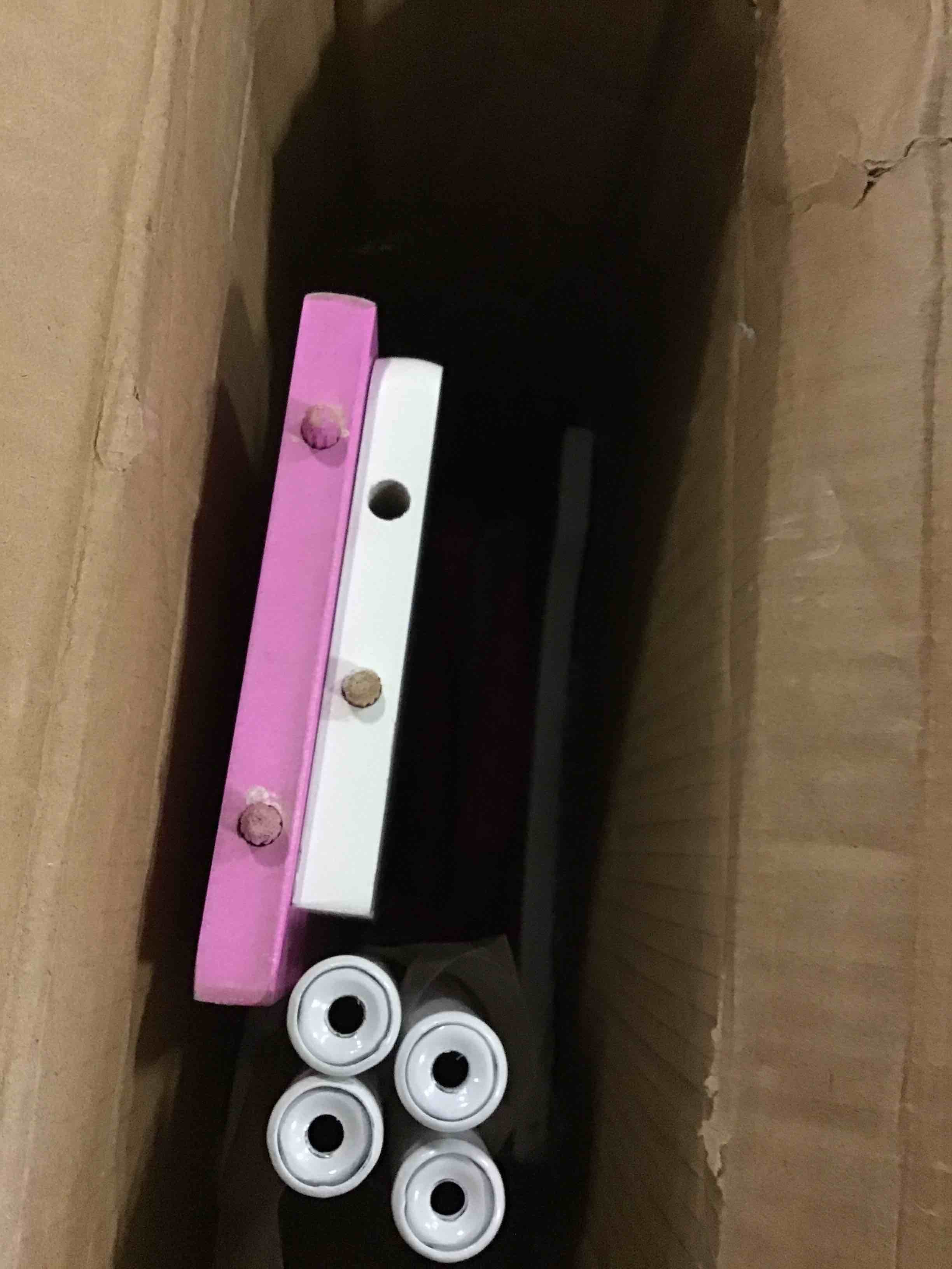 https://s3.amazonaws.com/lotting-images-prod/bidfta/ORG5349608_1694007192453.jpeg