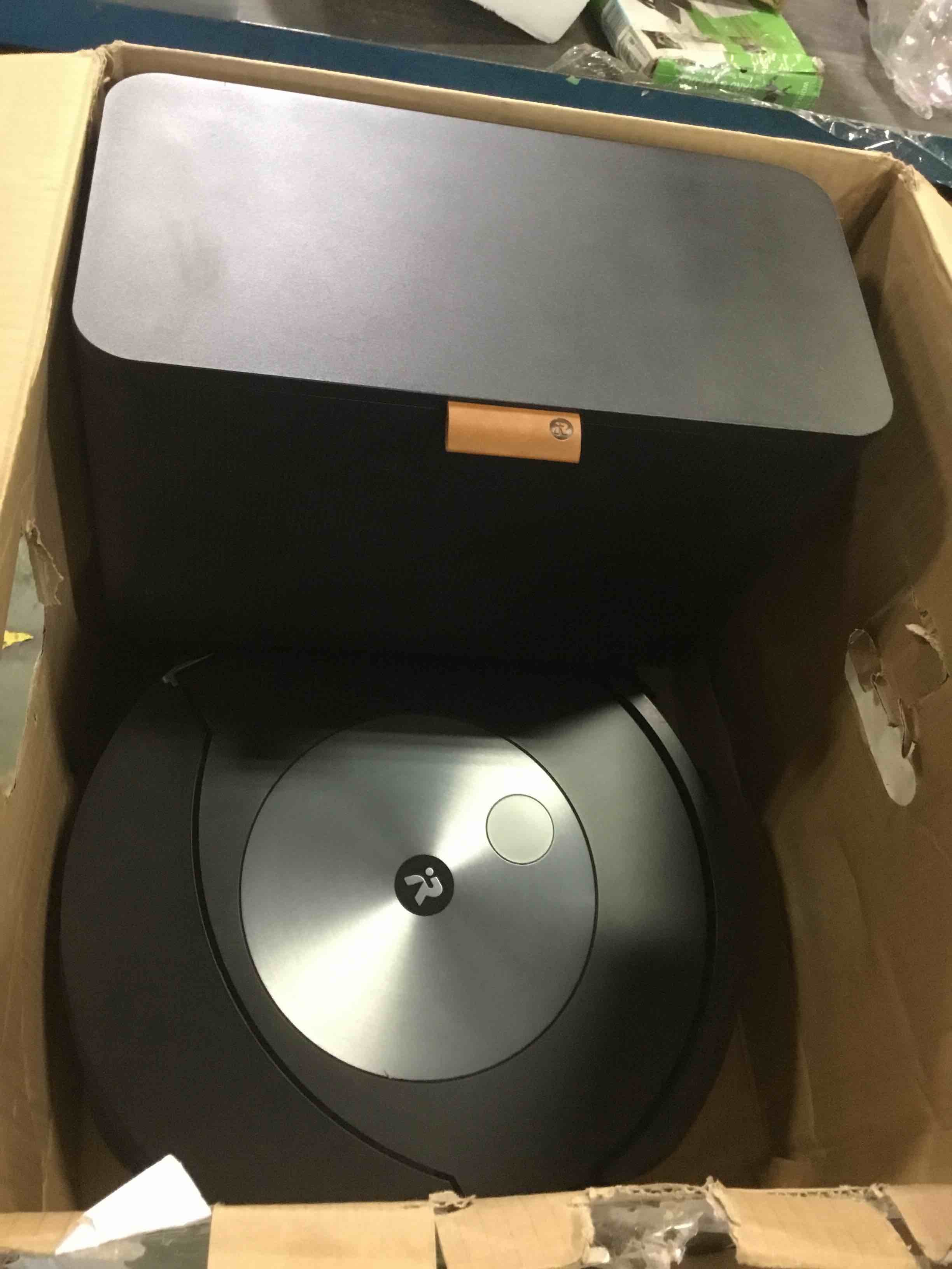 https://s3.amazonaws.com/lotting-images-prod/bidfta/ORG5350835_1694625187387.jpeg
