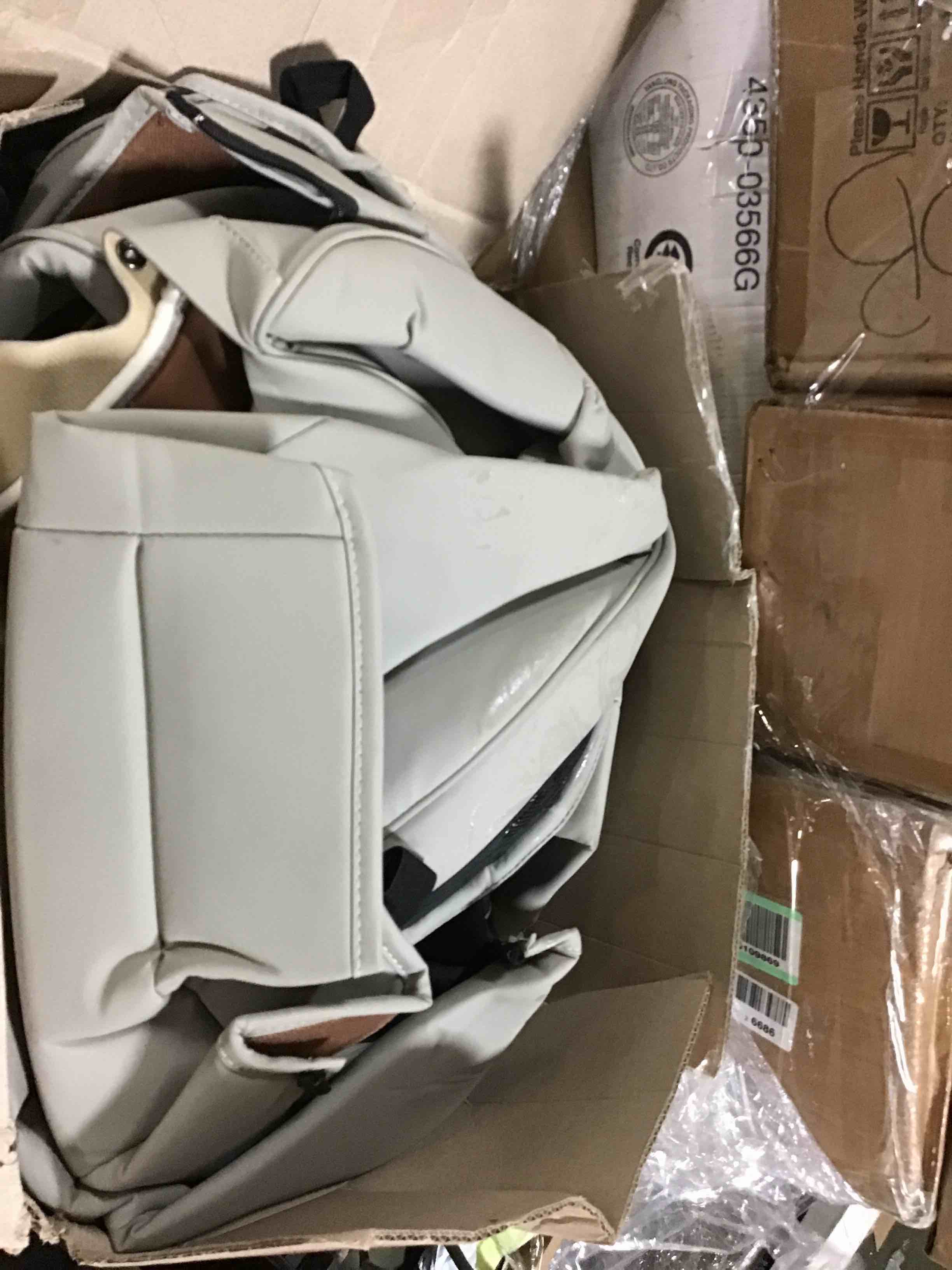 https://s3.amazonaws.com/lotting-images-prod/bidfta/ORG5353078_1694185993797.jpeg