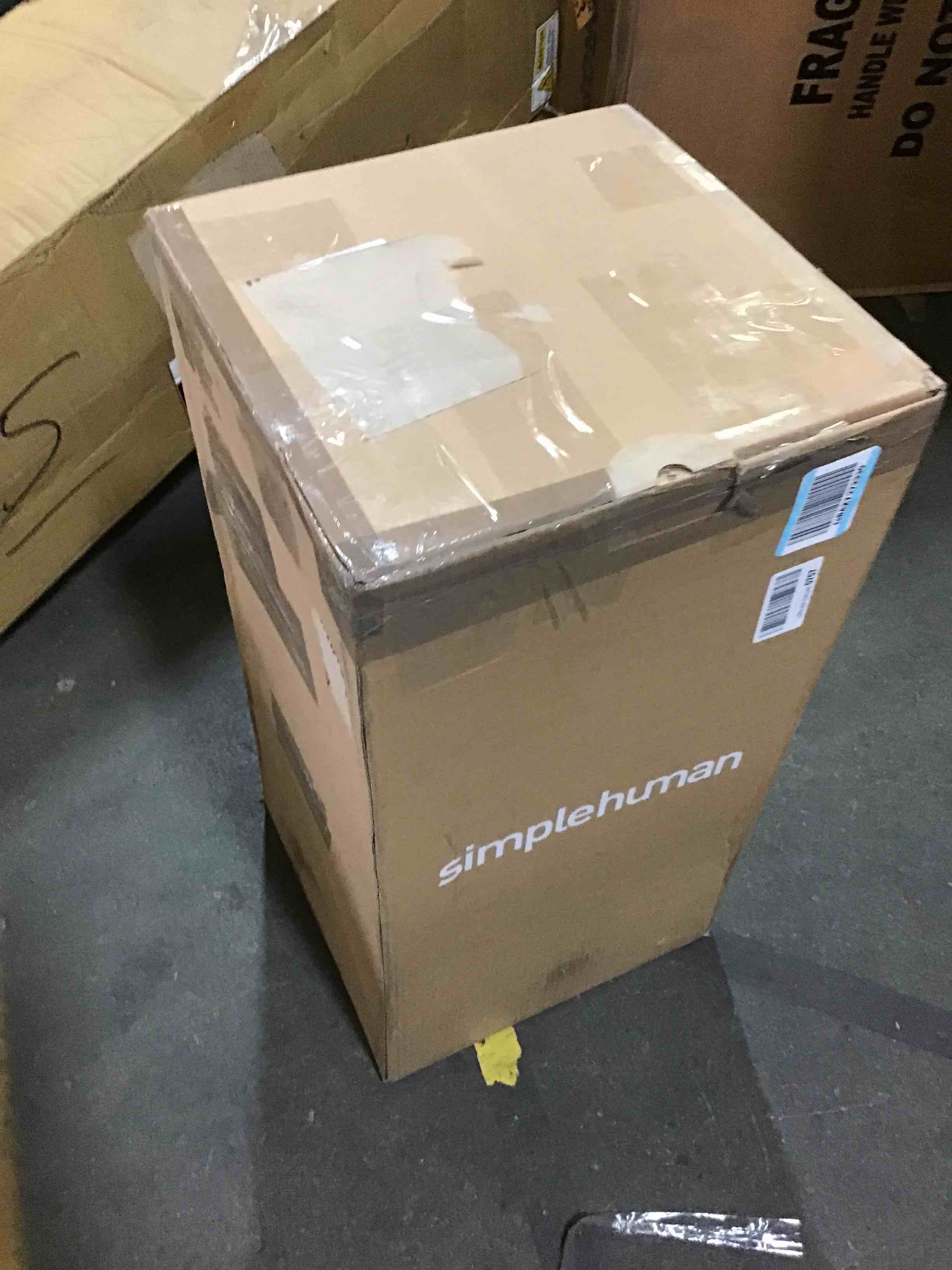 https://s3.amazonaws.com/lotting-images-prod/bidfta/ORG5353122_1694195520533.jpeg