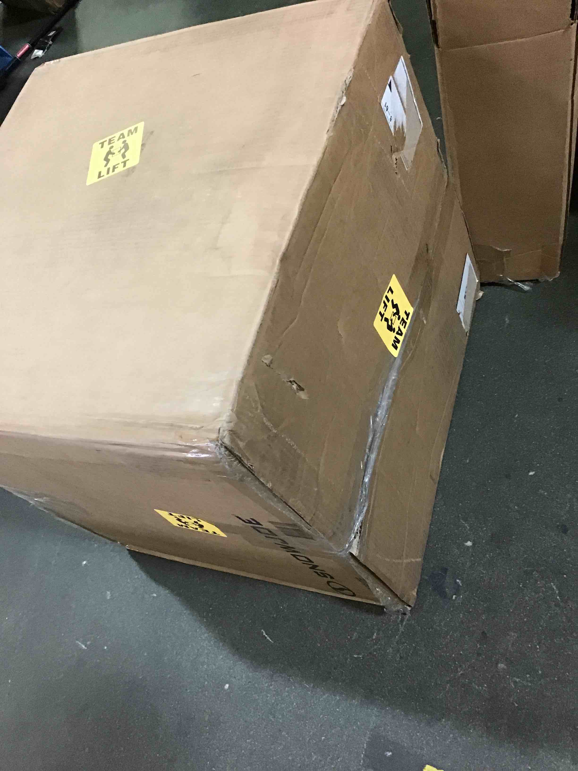 https://s3.amazonaws.com/lotting-images-prod/bidfta/ORG5353279_1694460593499.jpeg