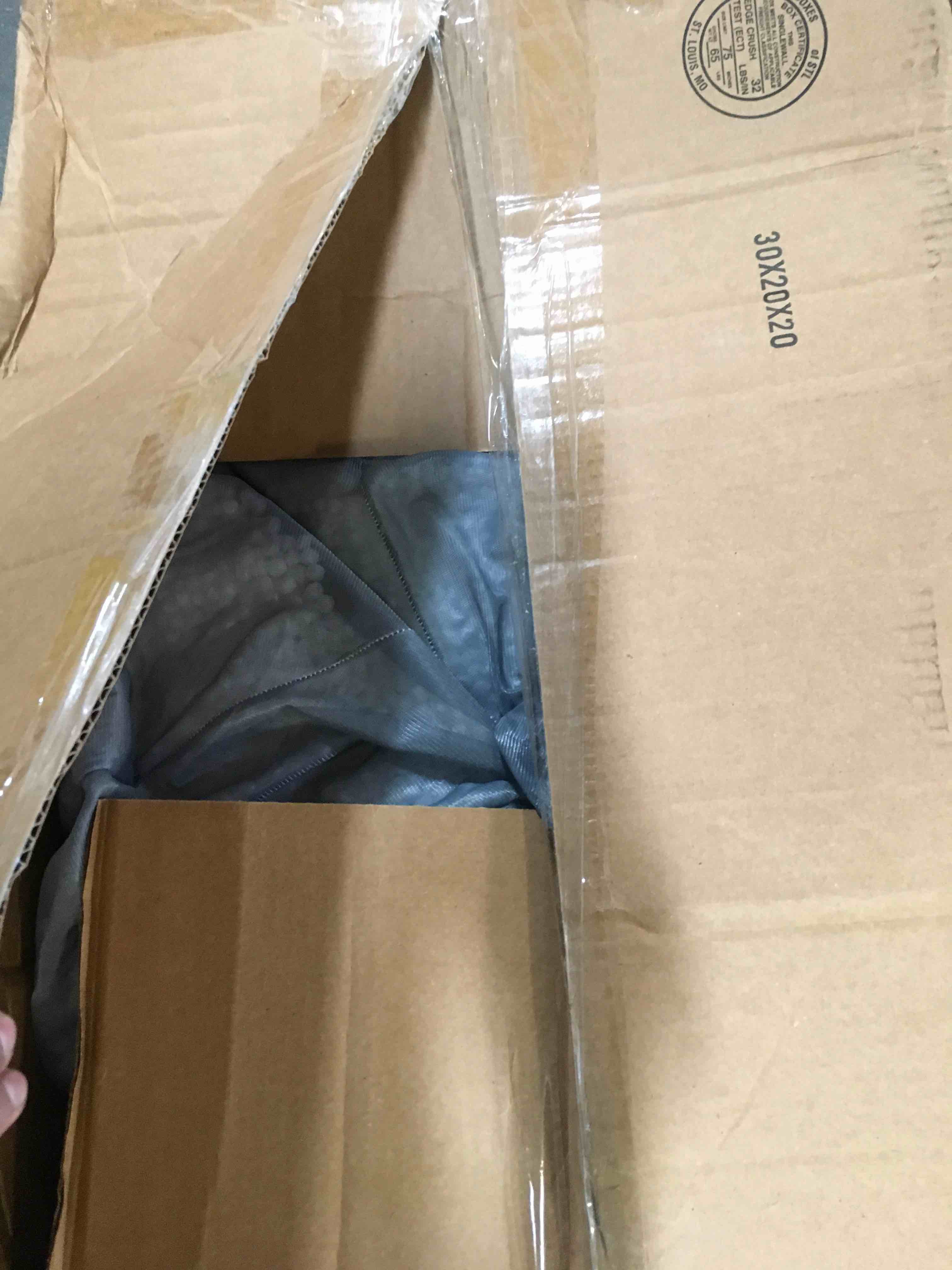 https://s3.amazonaws.com/lotting-images-prod/bidfta/ORG5353499_1694625845531.jpeg
