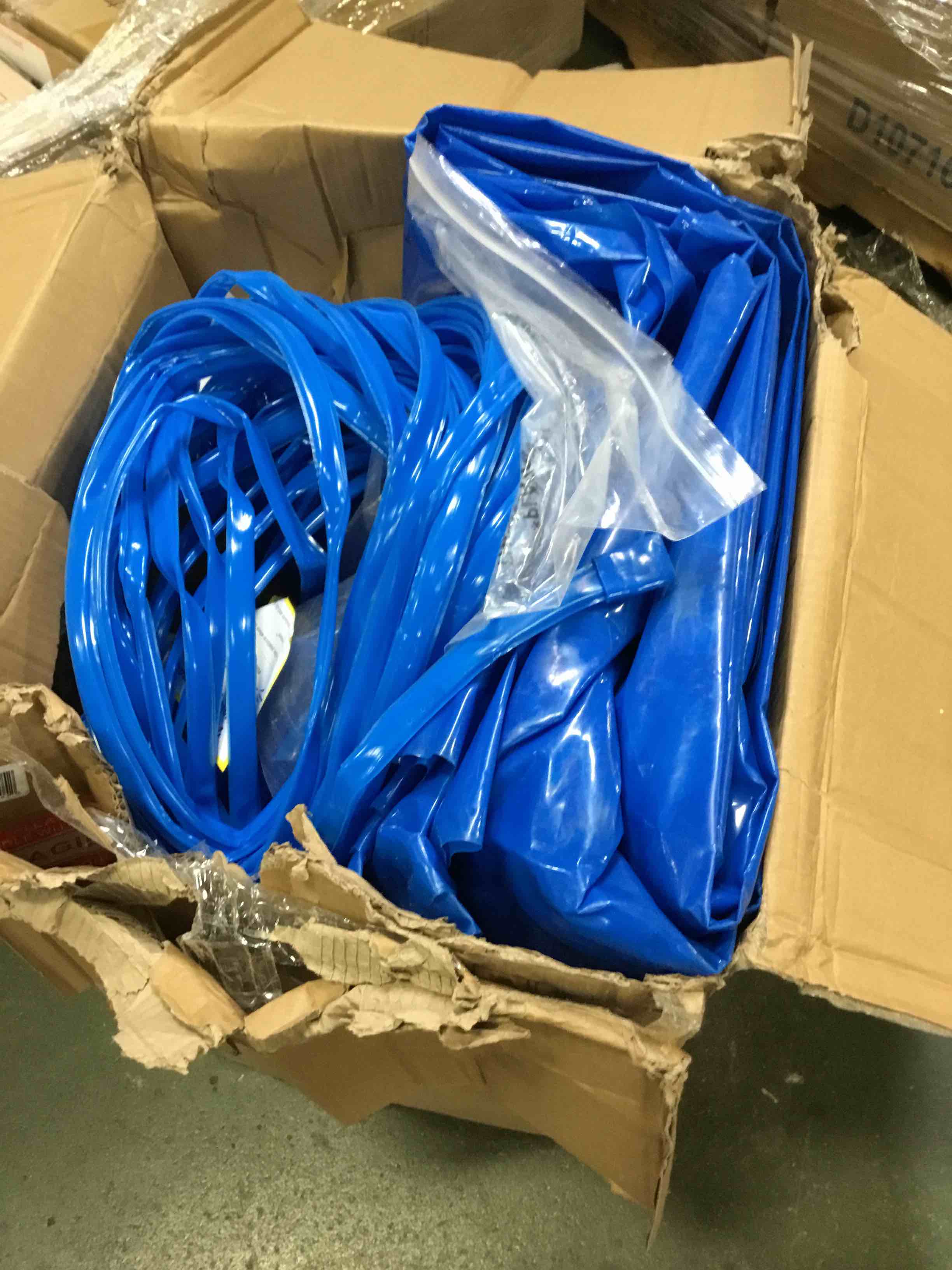 https://s3.amazonaws.com/lotting-images-prod/bidfta/ORG5353917_1695843780974.jpeg