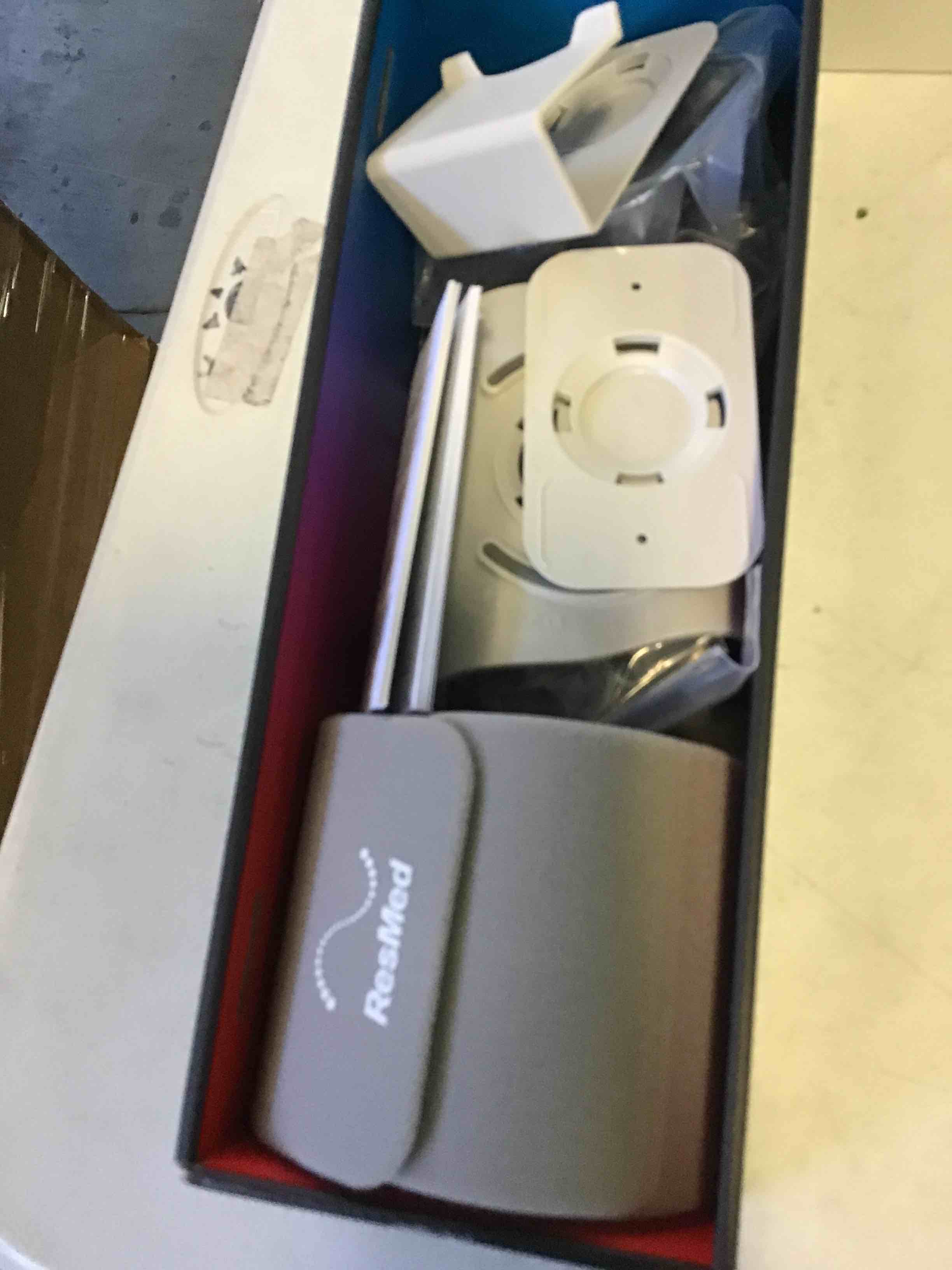 https://s3.amazonaws.com/lotting-images-prod/bidfta/ORG5354675_1693580426542.jpeg