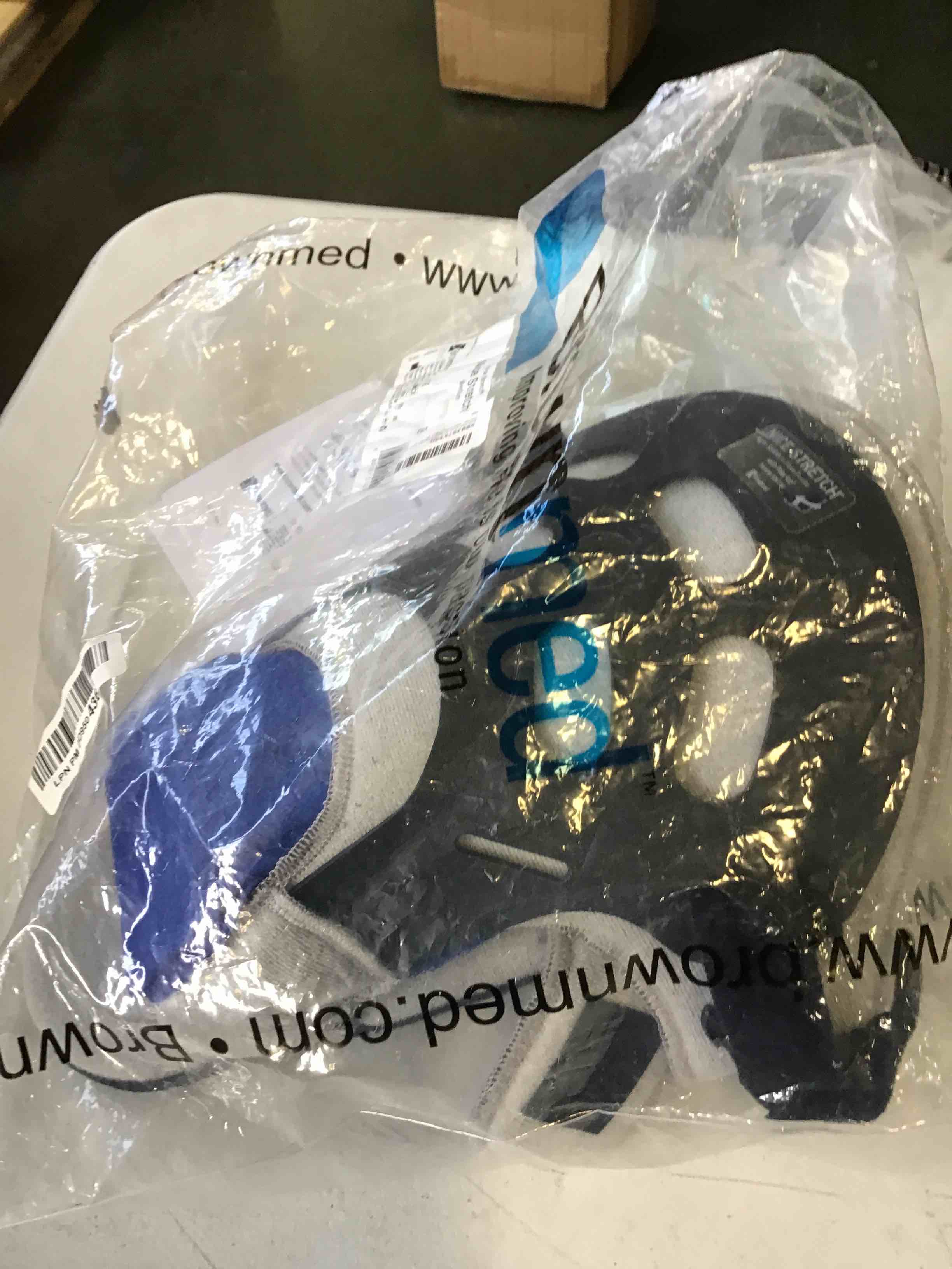 https://s3.amazonaws.com/lotting-images-prod/bidfta/ORG5354815_1693932174017.jpeg