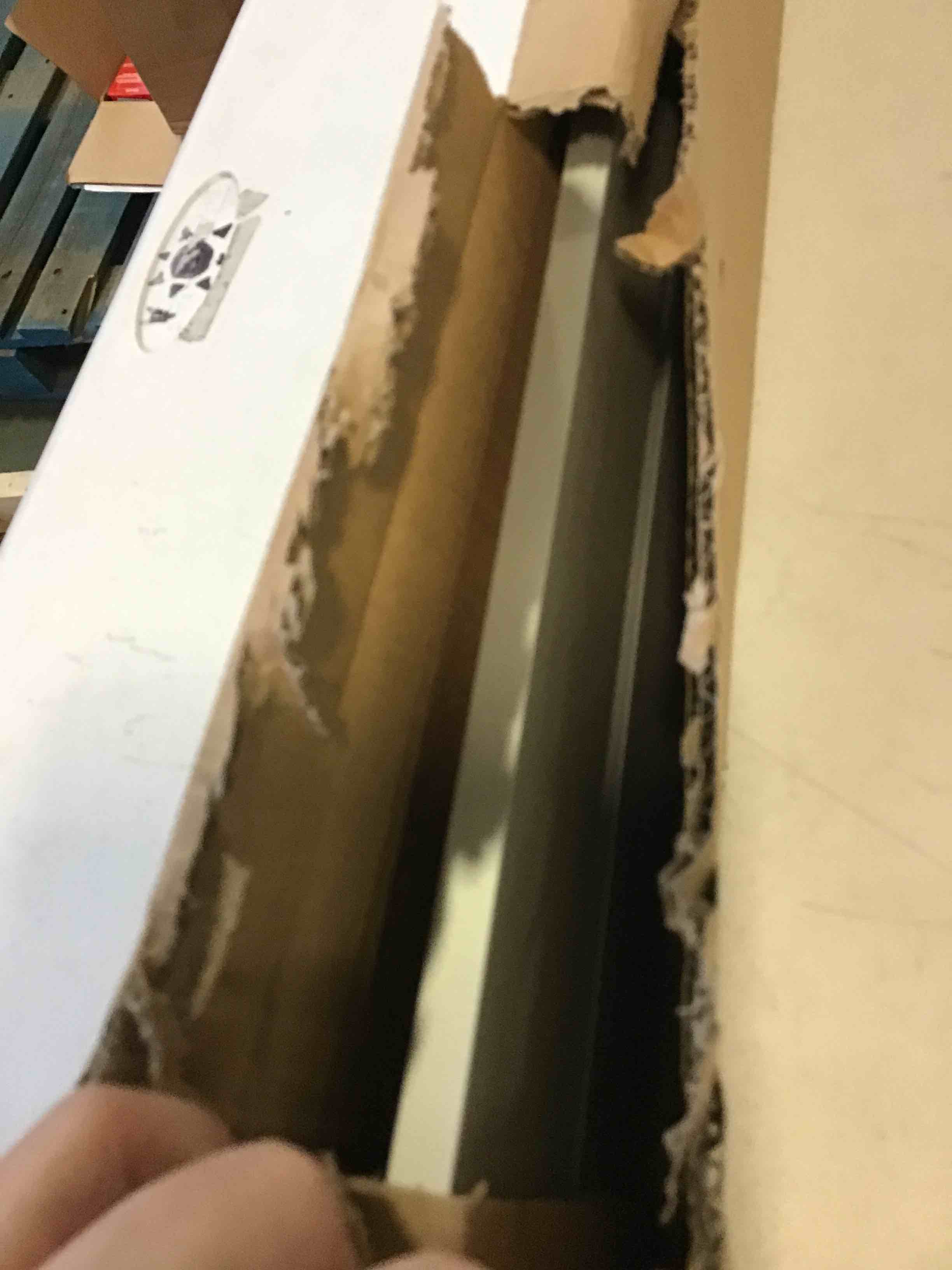 https://s3.amazonaws.com/lotting-images-prod/bidfta/ORG5354997_1694086483333.jpeg
