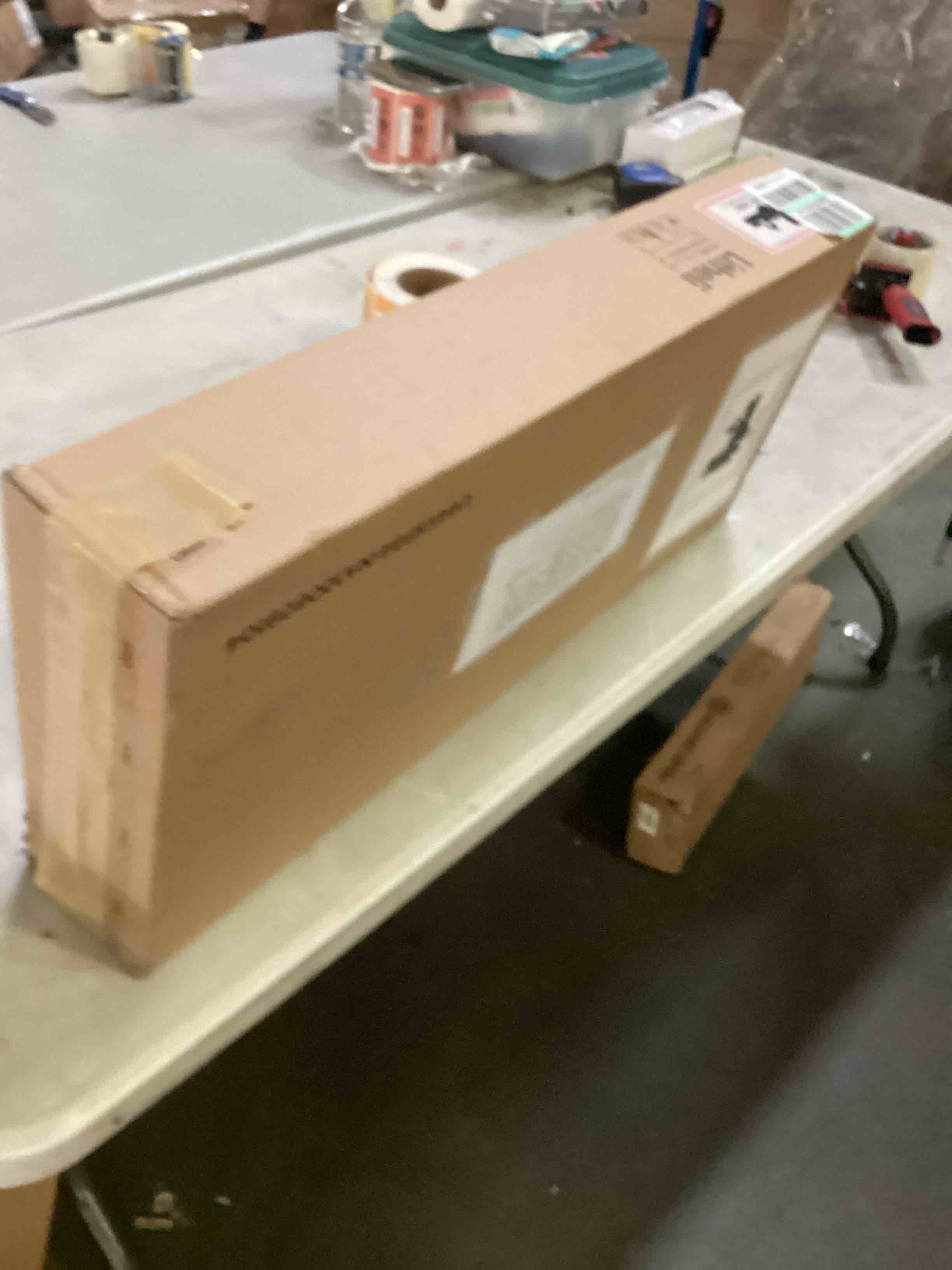 https://s3.amazonaws.com/lotting-images-prod/bidfta/ORG5355940_1694533818585.jpeg