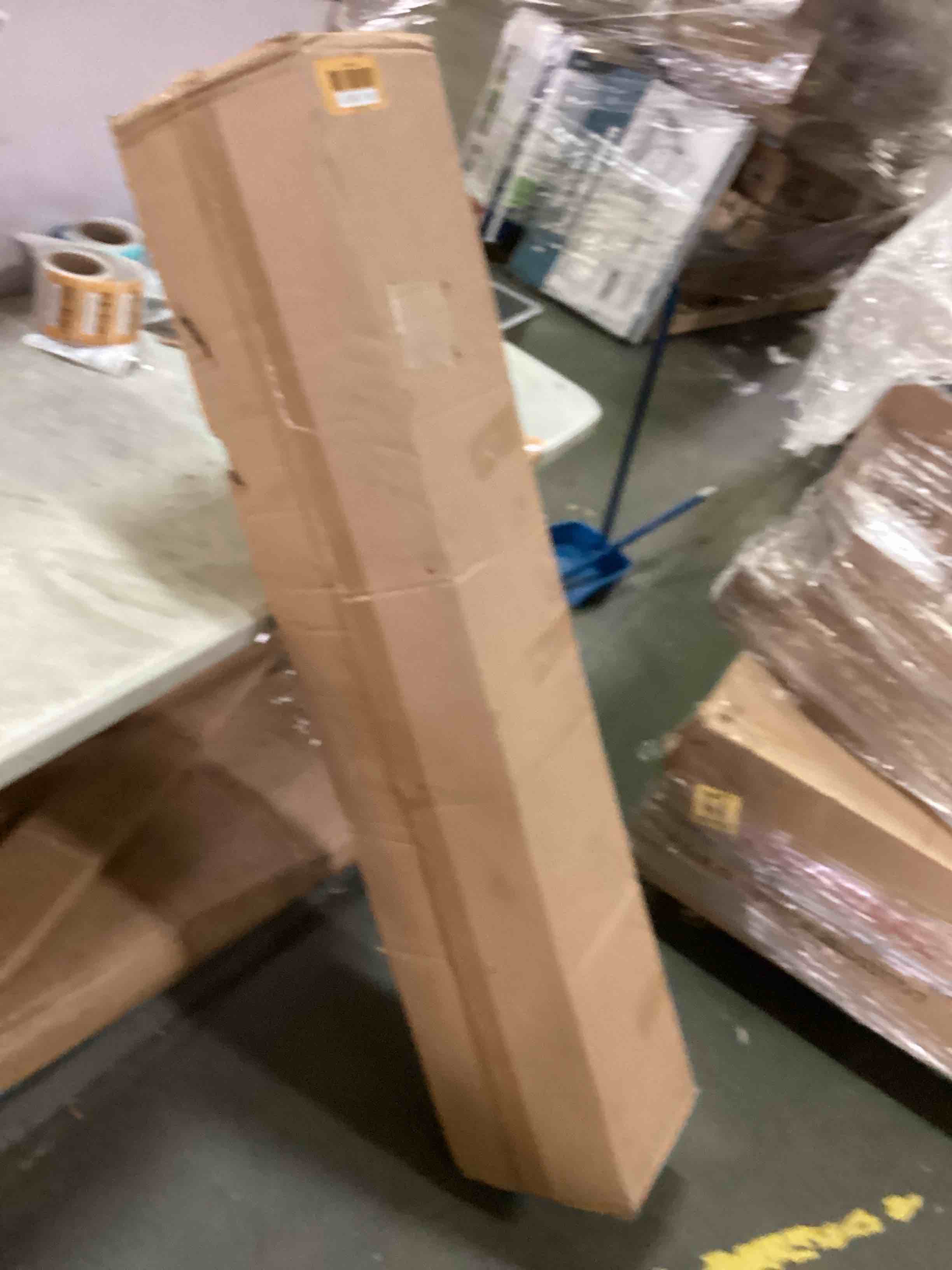 https://s3.amazonaws.com/lotting-images-prod/bidfta/ORG5356305_1694721186576.jpeg