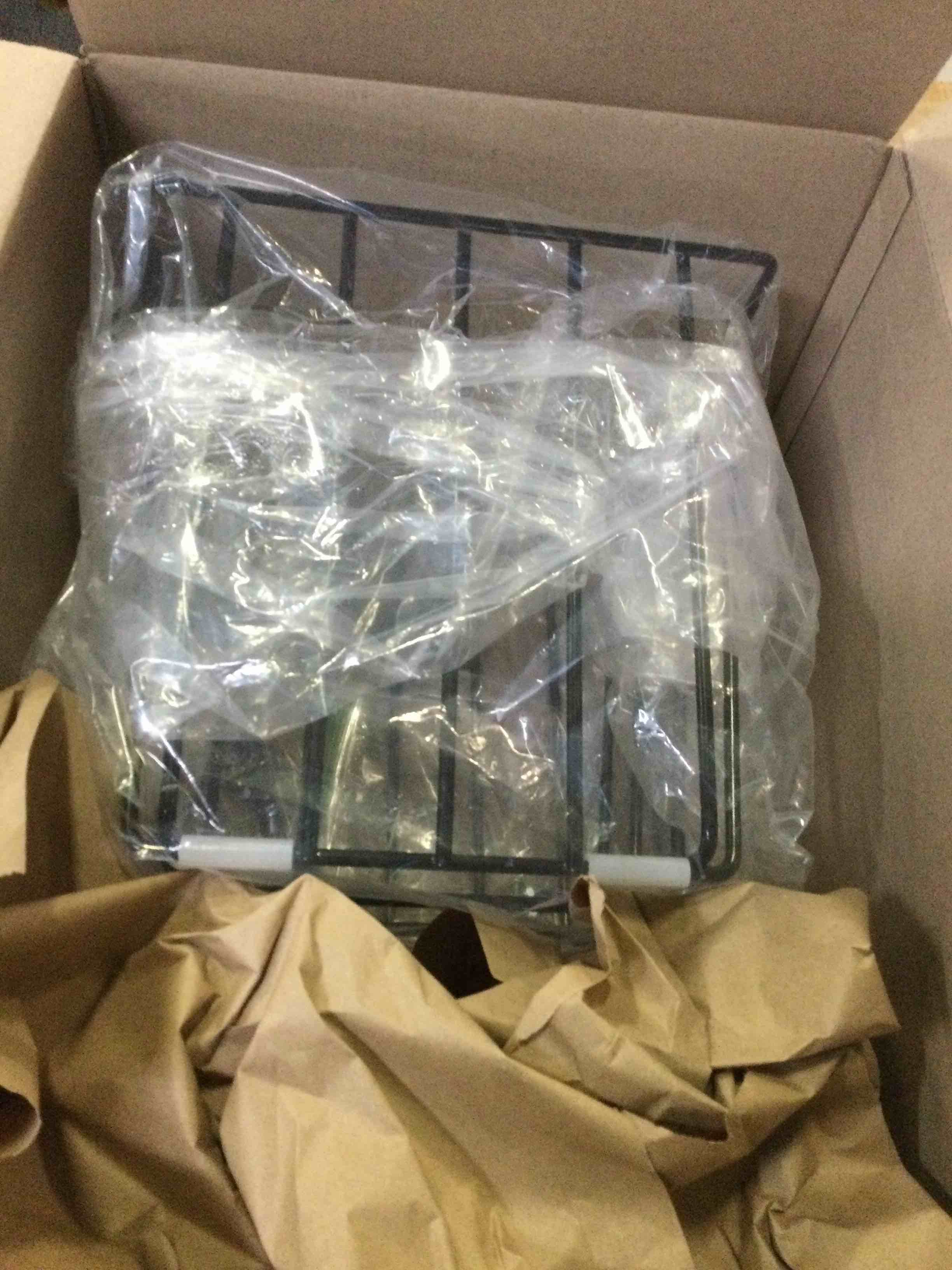 https://s3.amazonaws.com/lotting-images-prod/bidfta/ORG5356526_1695836124918.jpeg