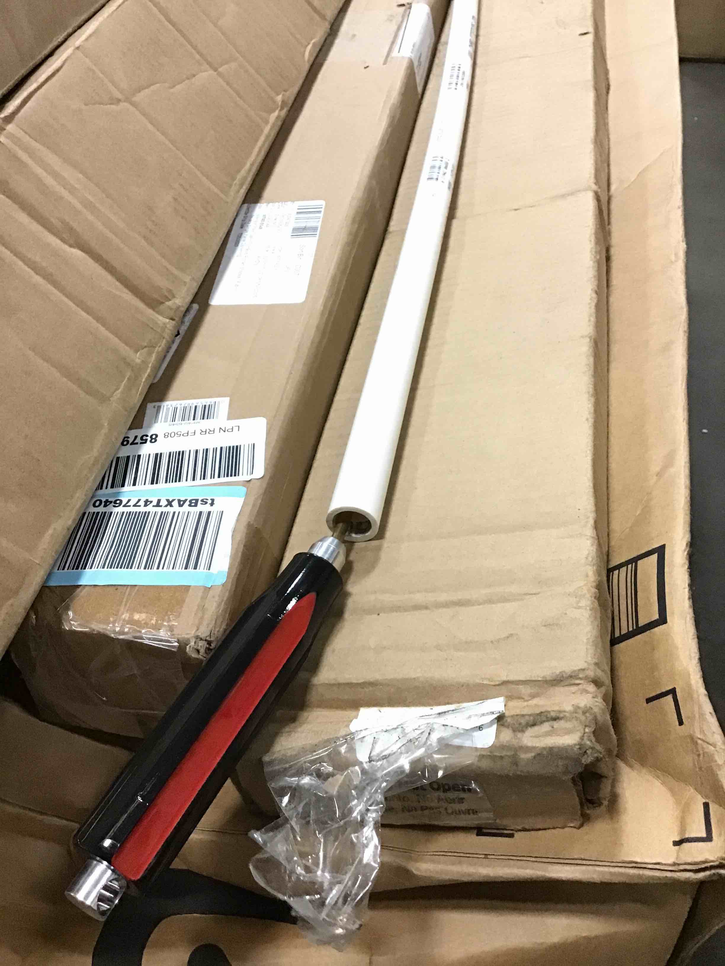 https://s3.amazonaws.com/lotting-images-prod/bidfta/ORG5363287_1694030664298.jpeg