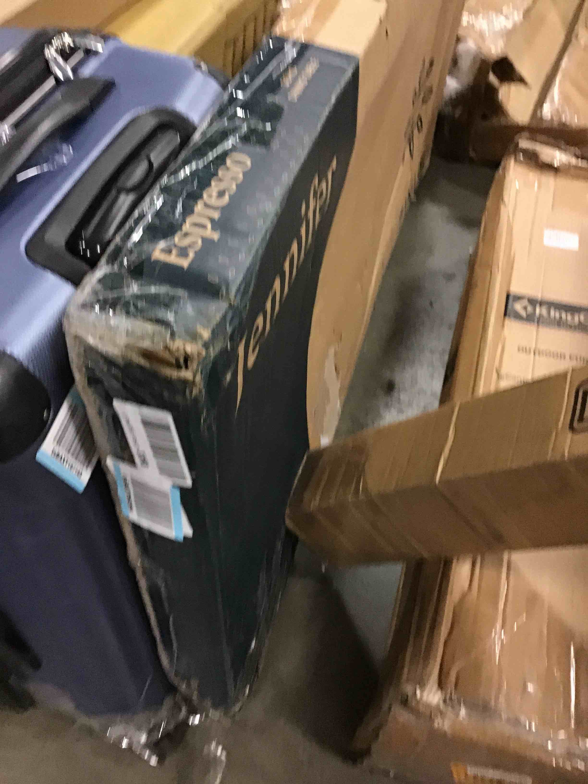 https://s3.amazonaws.com/lotting-images-prod/bidfta/ORG5363335_1694095199116.jpeg