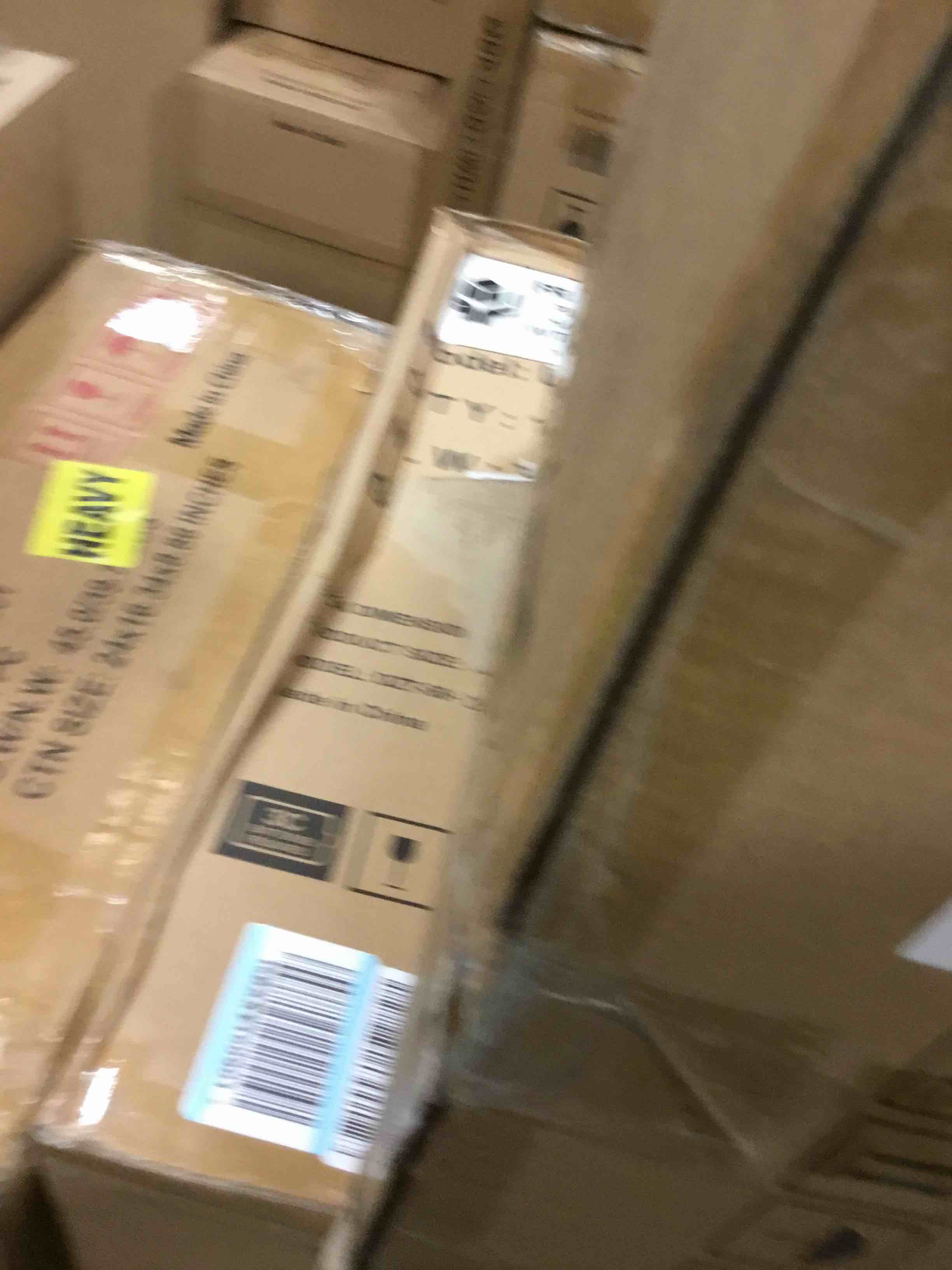 https://s3.amazonaws.com/lotting-images-prod/bidfta/ORG5369183_1694627328099.jpeg