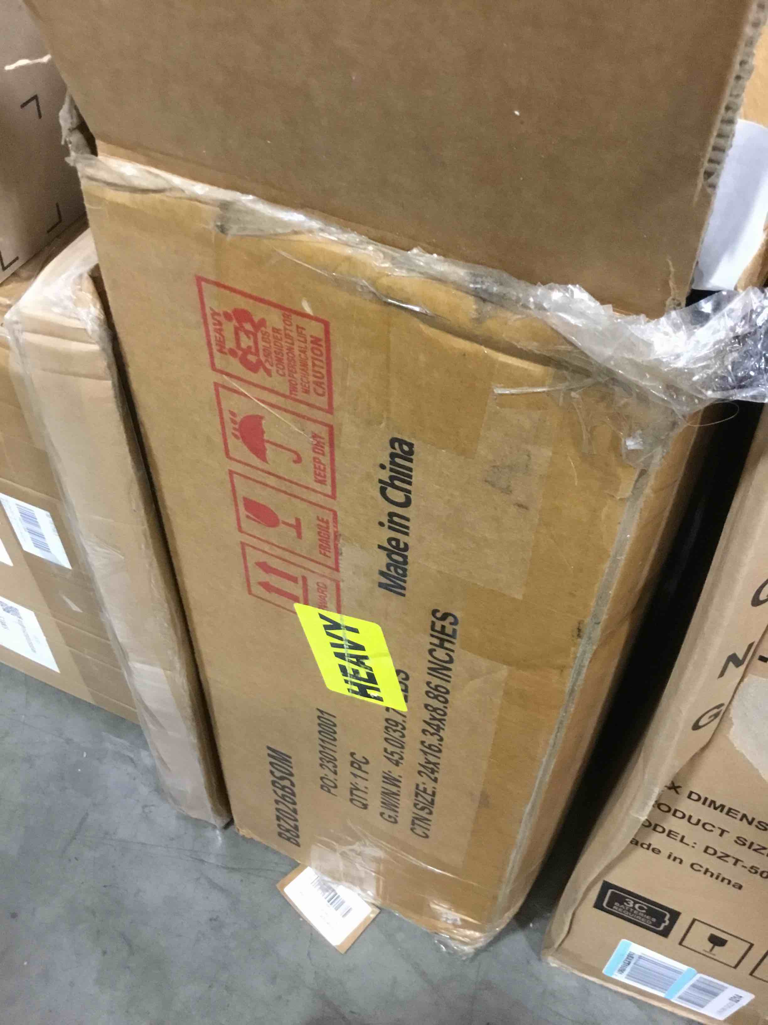 https://s3.amazonaws.com/lotting-images-prod/bidfta/ORG5369185_1694629571145.jpeg