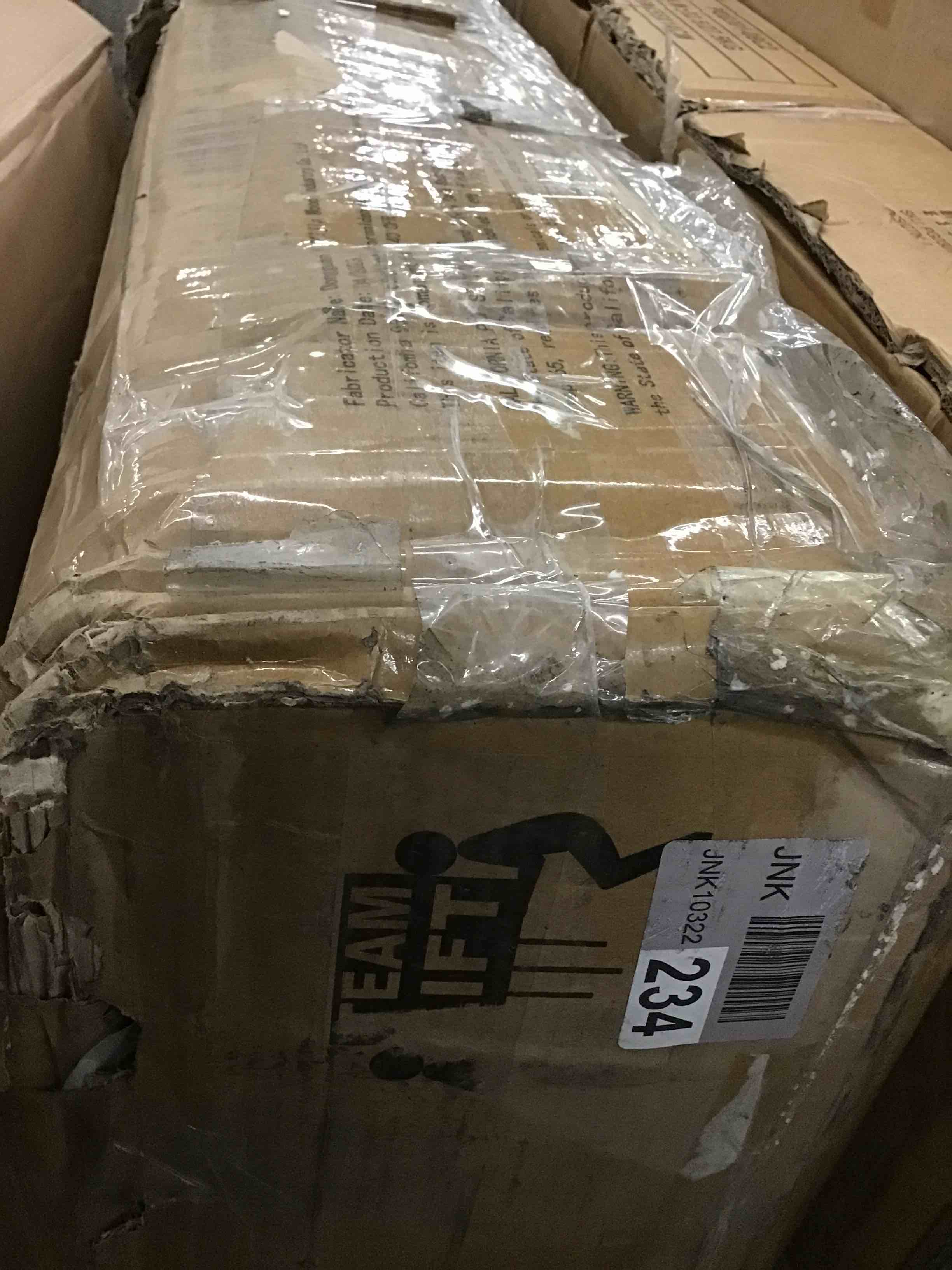 https://s3.amazonaws.com/lotting-images-prod/bidfta/ORG5371264_1696249830699.jpeg
