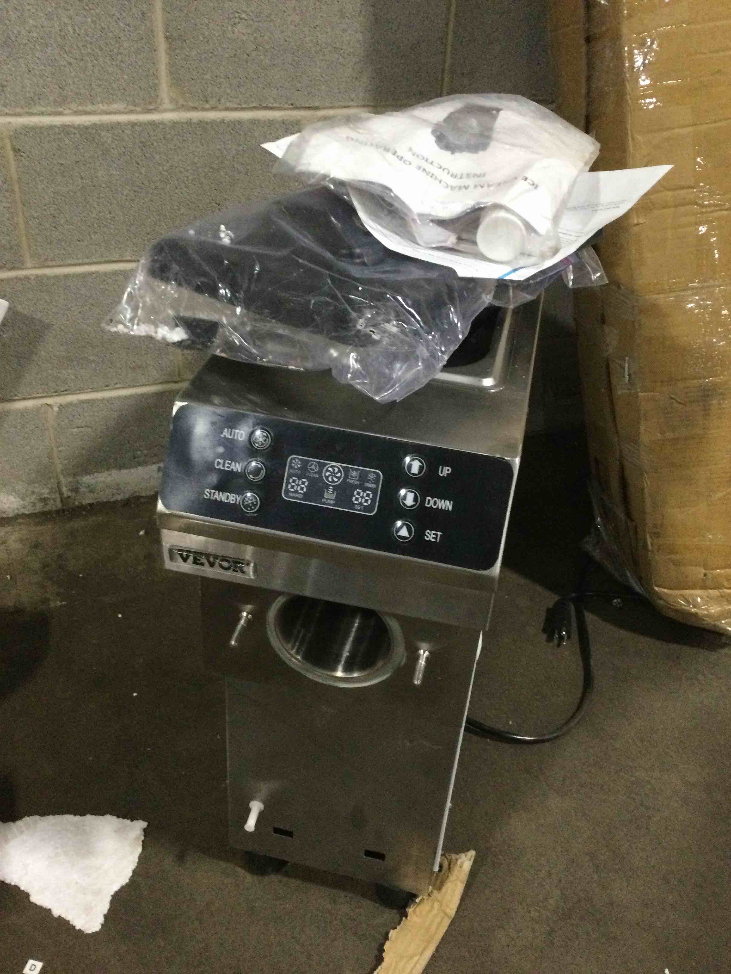 https://s3.amazonaws.com/lotting-images-prod/bidfta/ORG5372862_1698252221526.jpeg