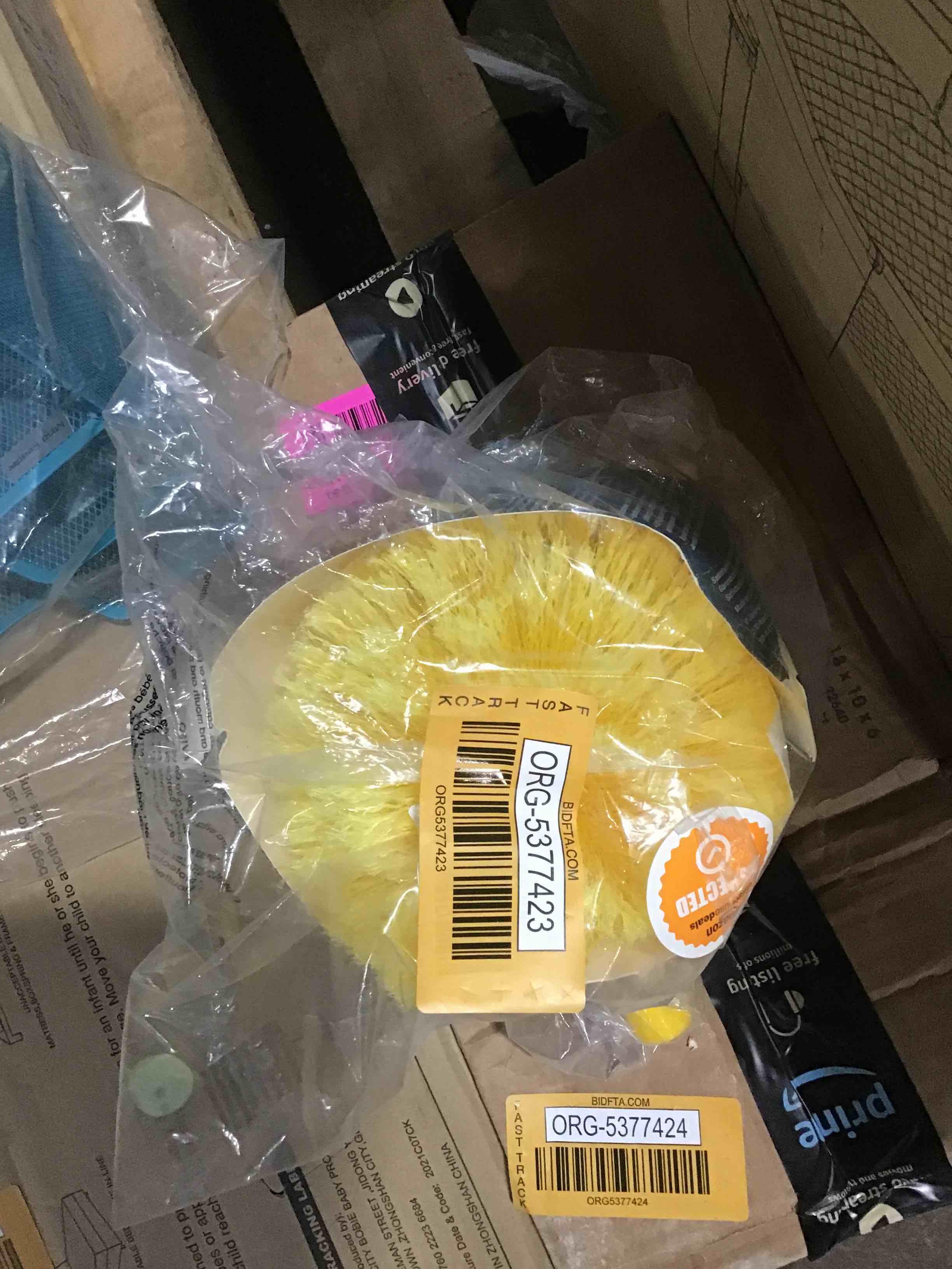 https://s3.amazonaws.com/lotting-images-prod/bidfta/ORG5374372_1697550363926.jpeg