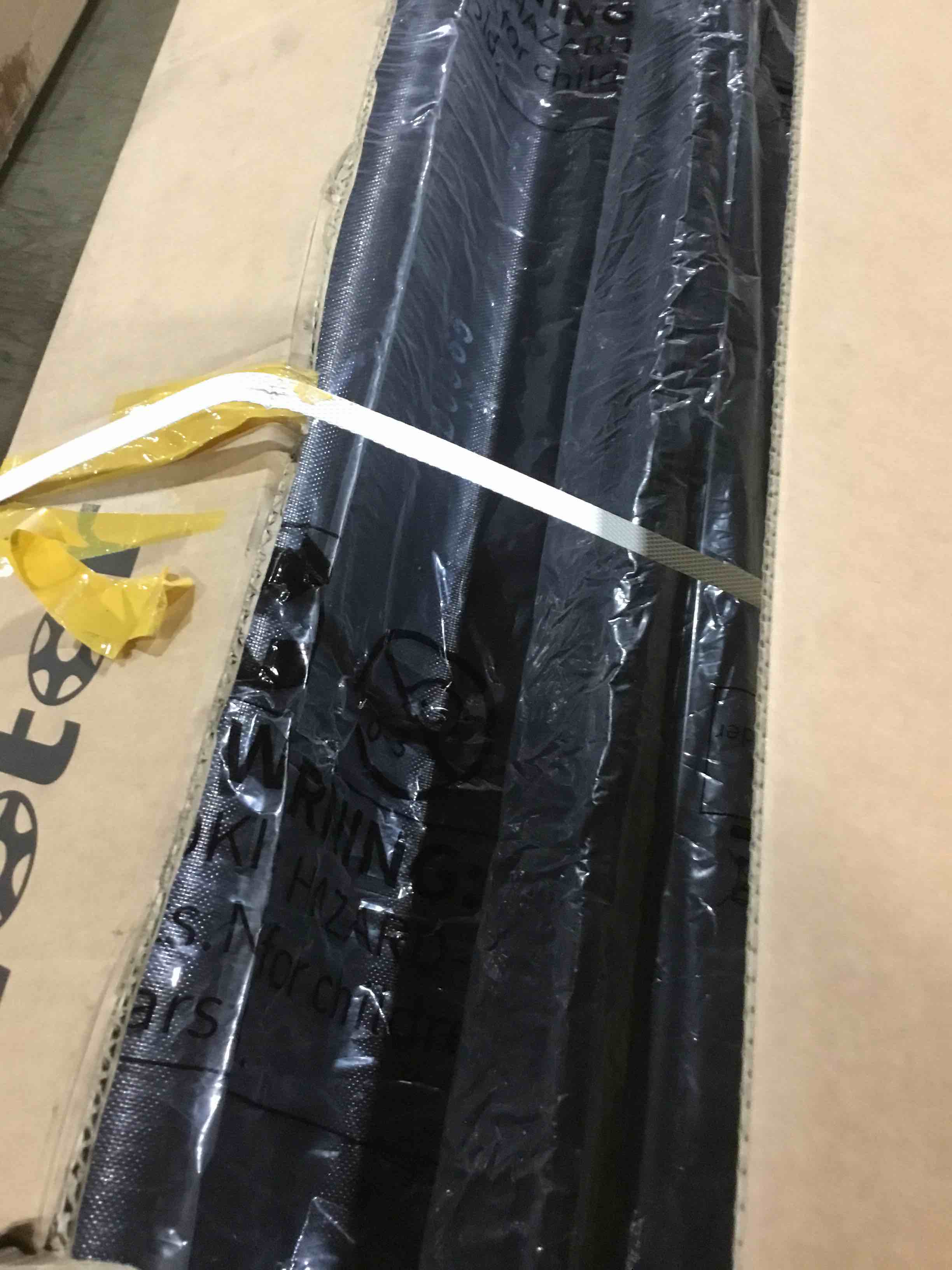 https://s3.amazonaws.com/lotting-images-prod/bidfta/ORG5380908_1699476022112.jpeg