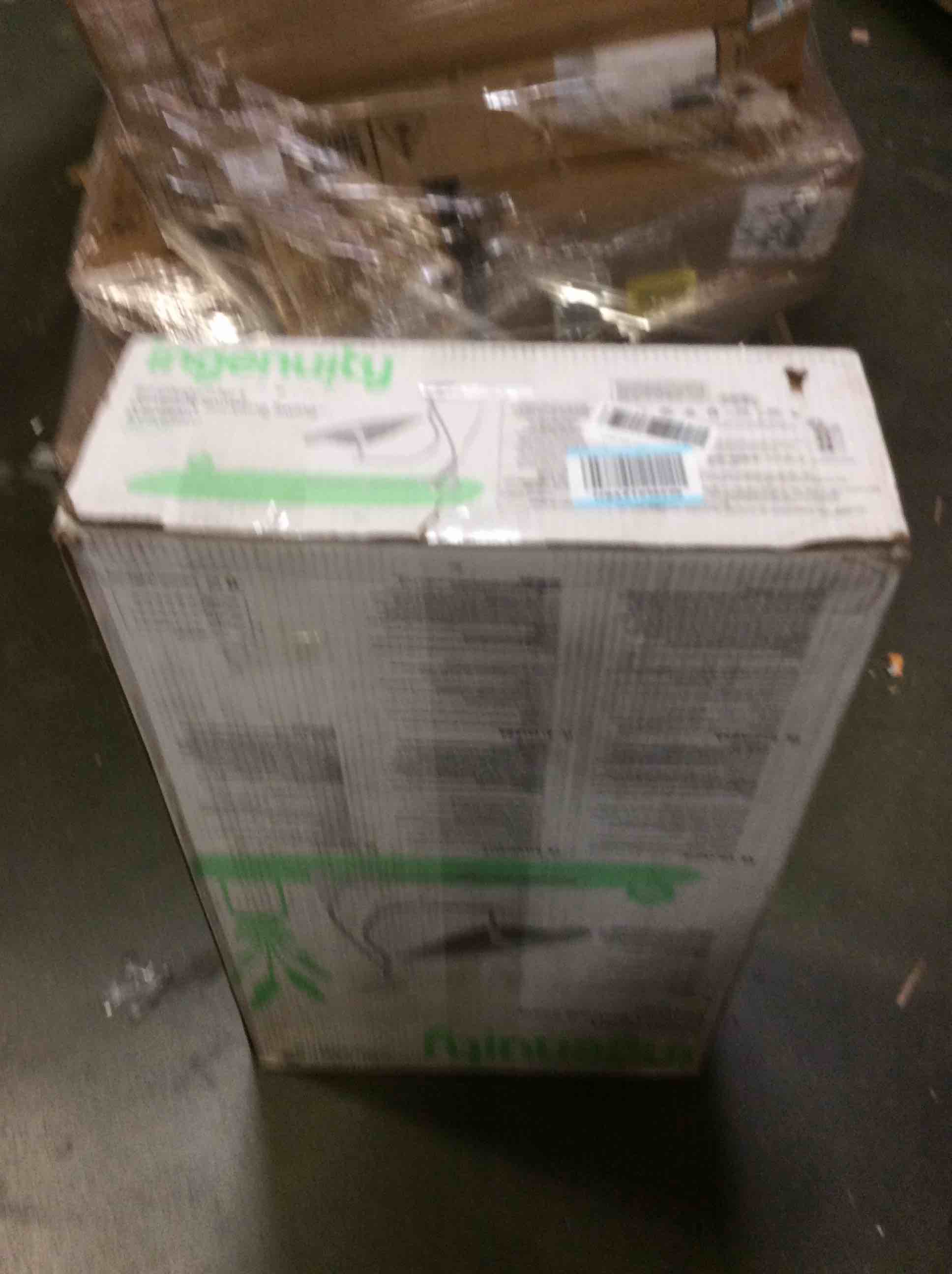 https://s3.amazonaws.com/lotting-images-prod/bidfta/ORG5387716_1691605765899.jpeg