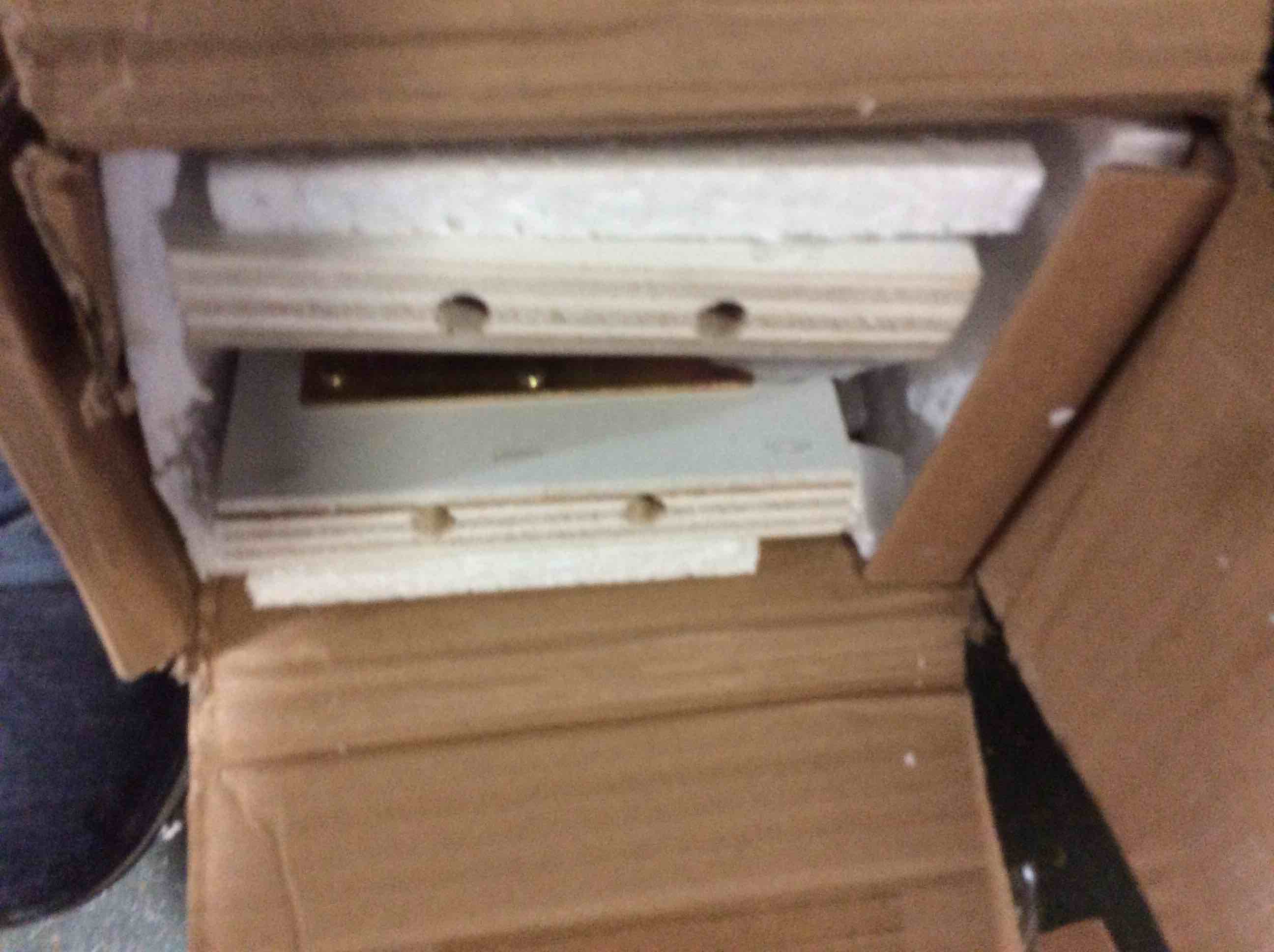 https://s3.amazonaws.com/lotting-images-prod/bidfta/ORG5387950_1692023234638.jpeg