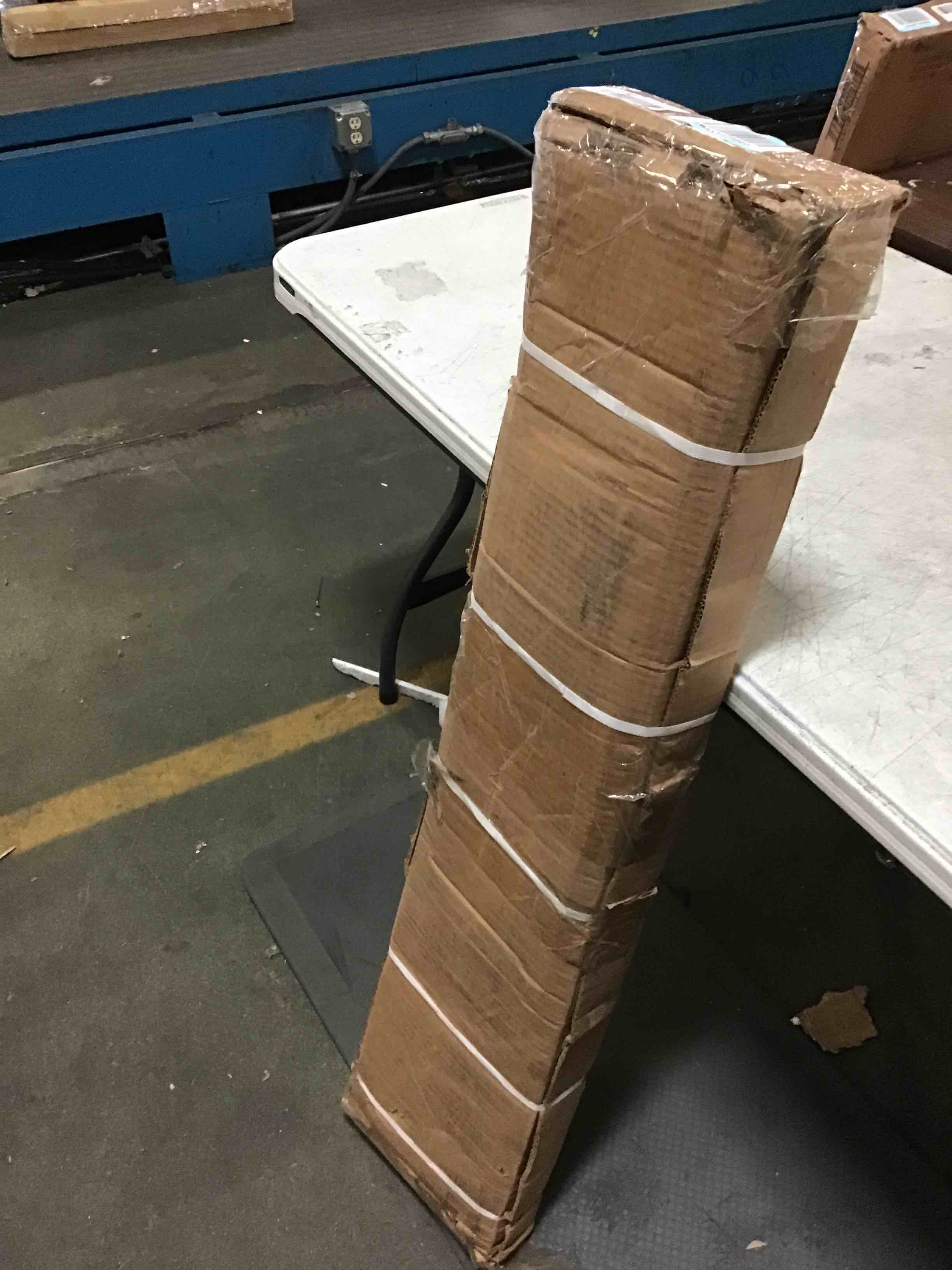 https://s3.amazonaws.com/lotting-images-prod/bidfta/ORG5388081_1692104891295.jpeg