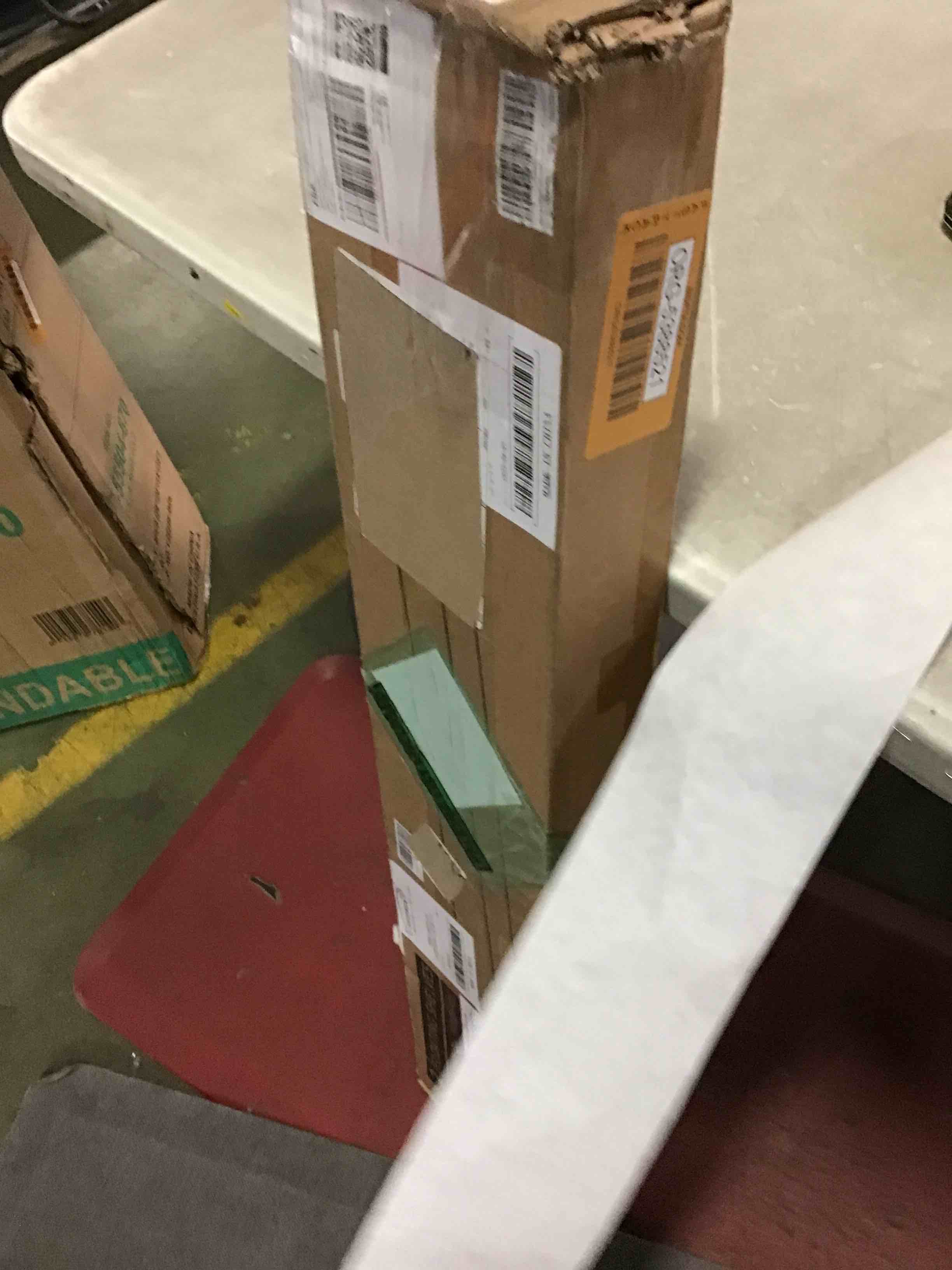 https://s3.amazonaws.com/lotting-images-prod/bidfta/ORG5388521_1692186539495.jpeg