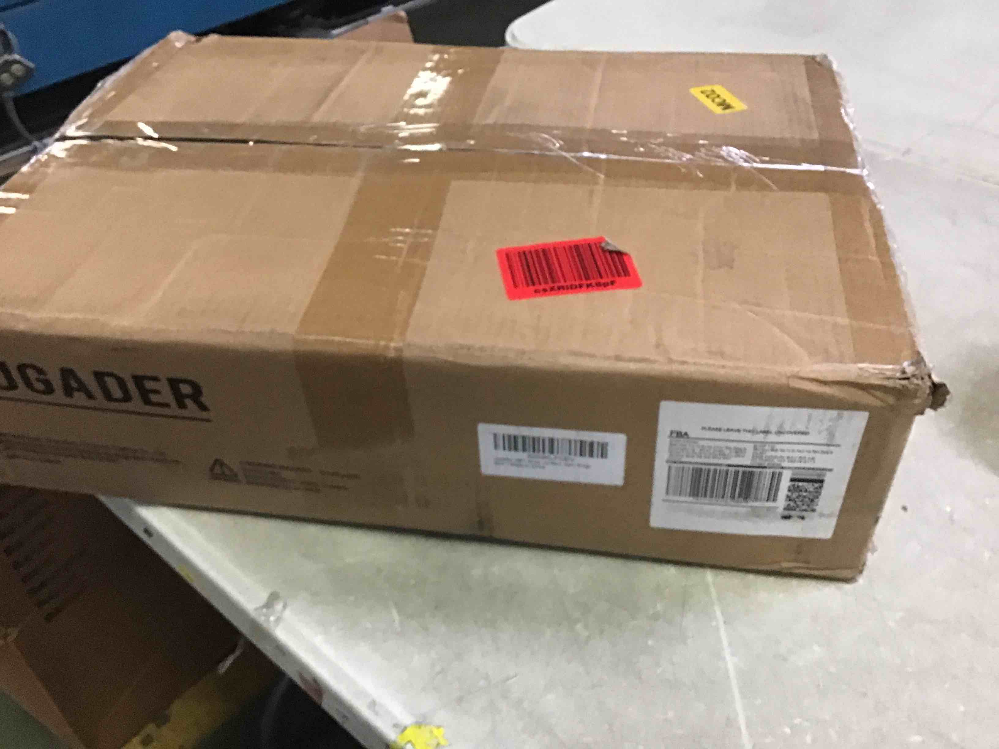 https://s3.amazonaws.com/lotting-images-prod/bidfta/ORG5388598_1692196915076.jpeg