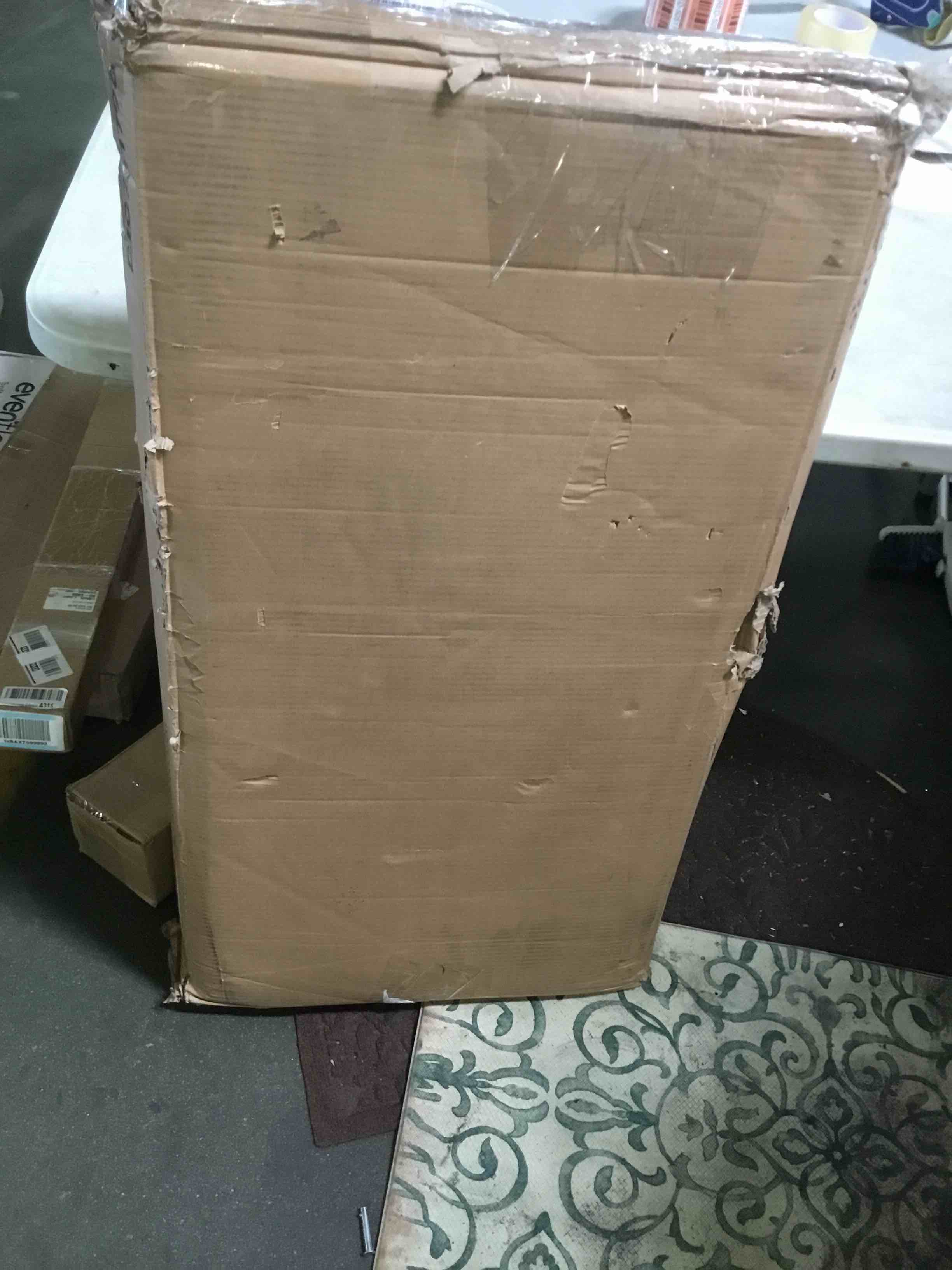 https://s3.amazonaws.com/lotting-images-prod/bidfta/ORG5389334_1692728085066.jpeg