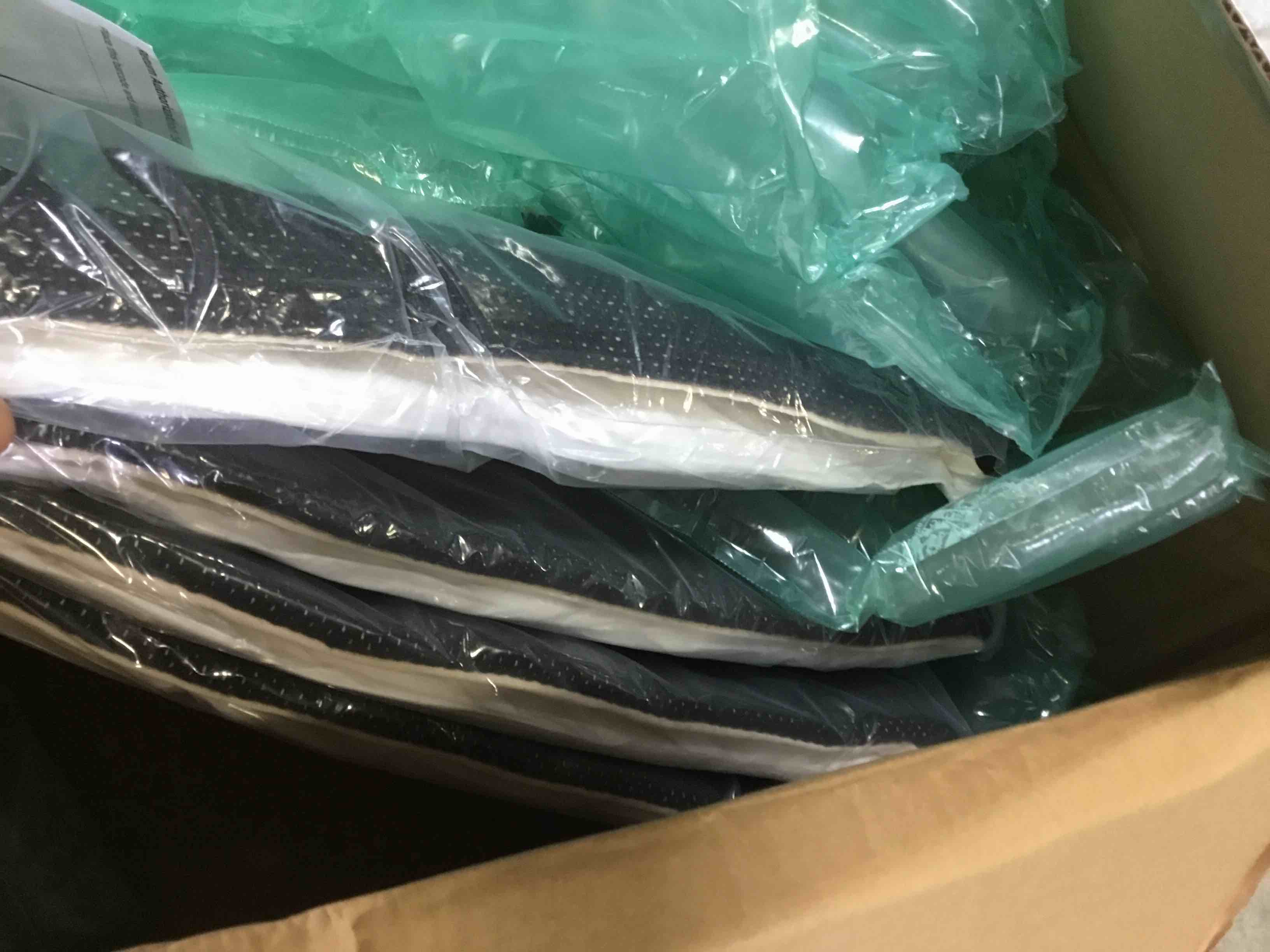 https://s3.amazonaws.com/lotting-images-prod/bidfta/ORG5389626_1692899988378.jpeg