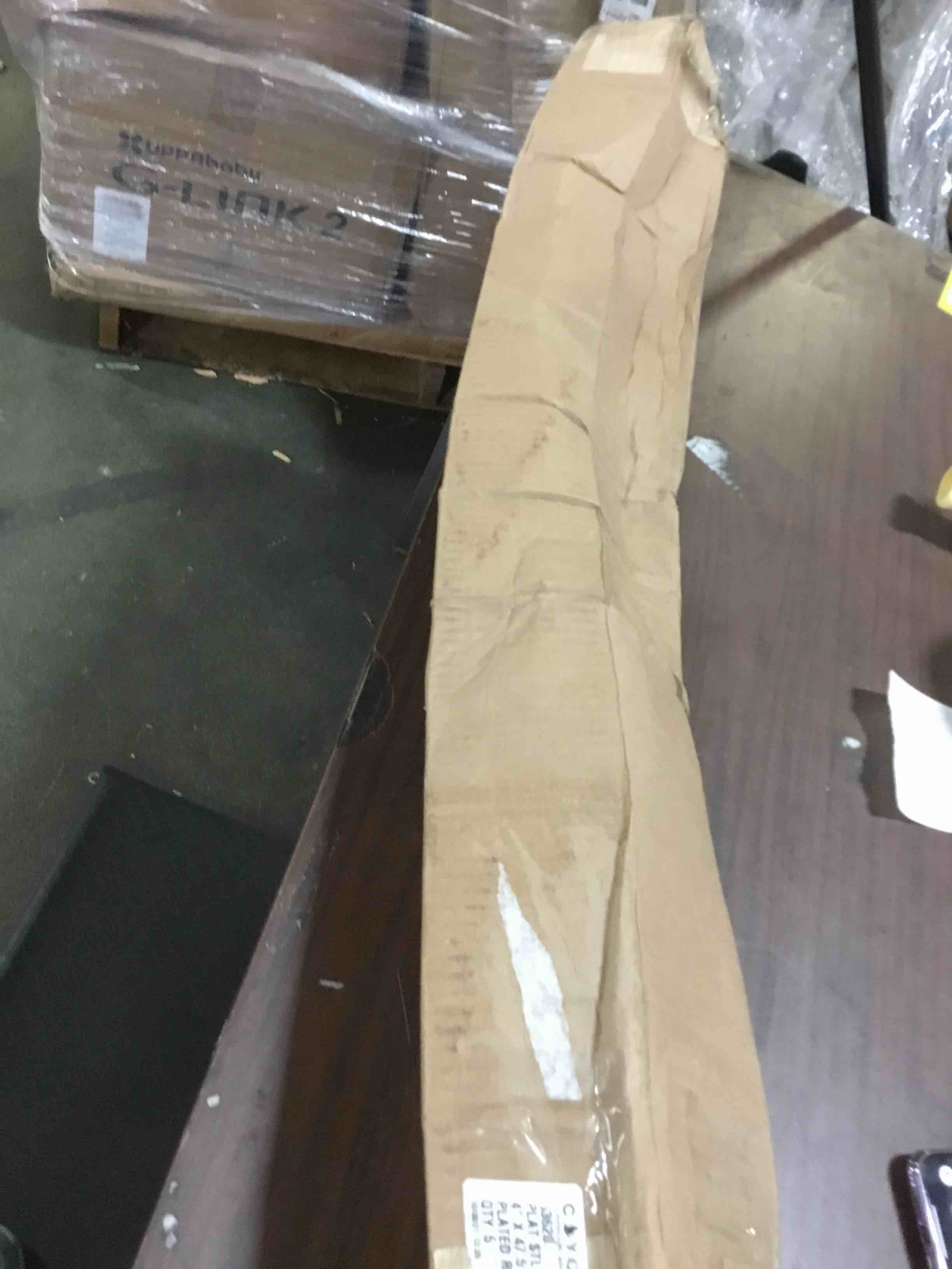 https://s3.amazonaws.com/lotting-images-prod/bidfta/ORG5389781_1692977242405.jpeg