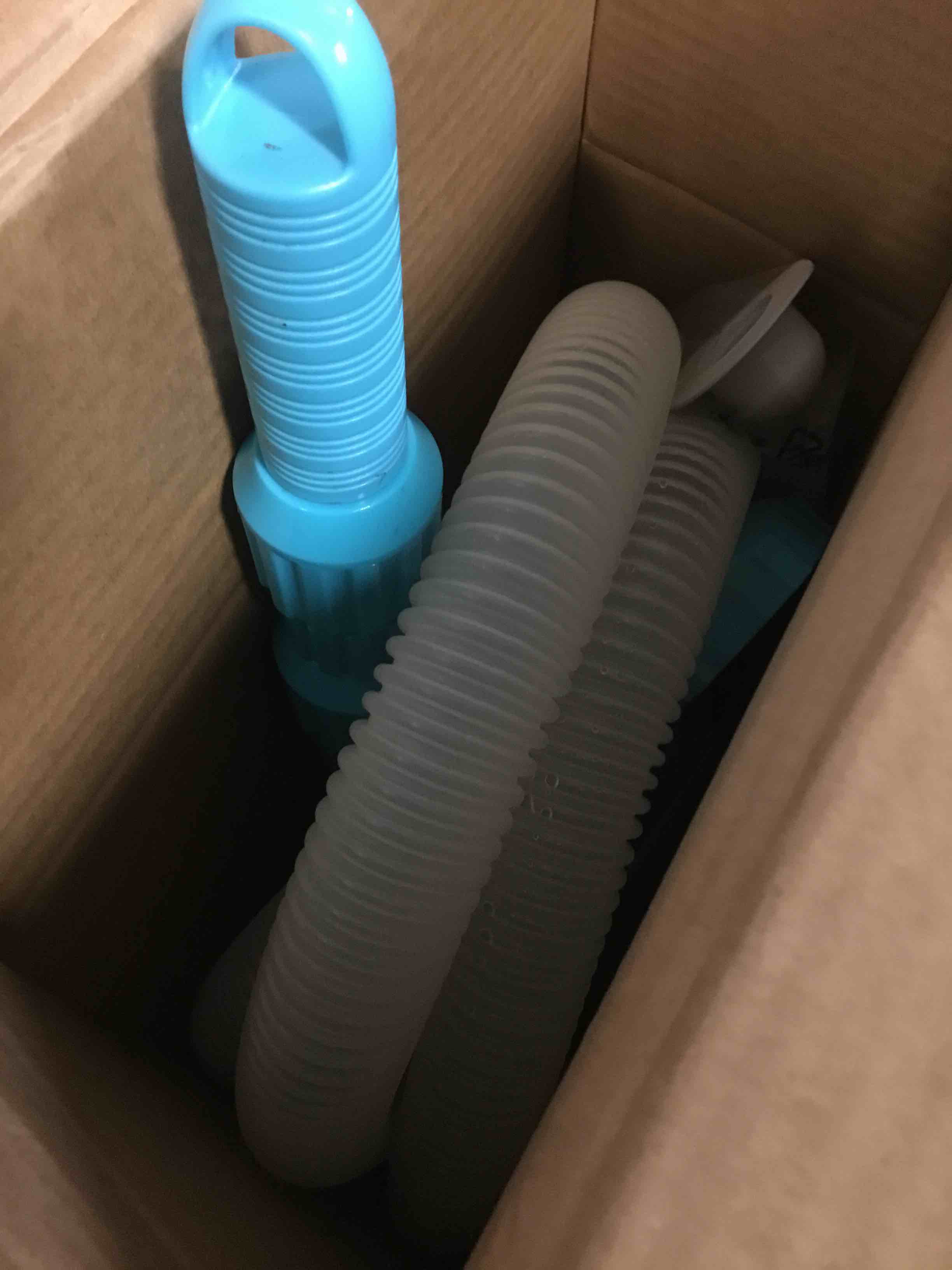 https://s3.amazonaws.com/lotting-images-prod/bidfta/ORG5389993_1691173394719.jpeg