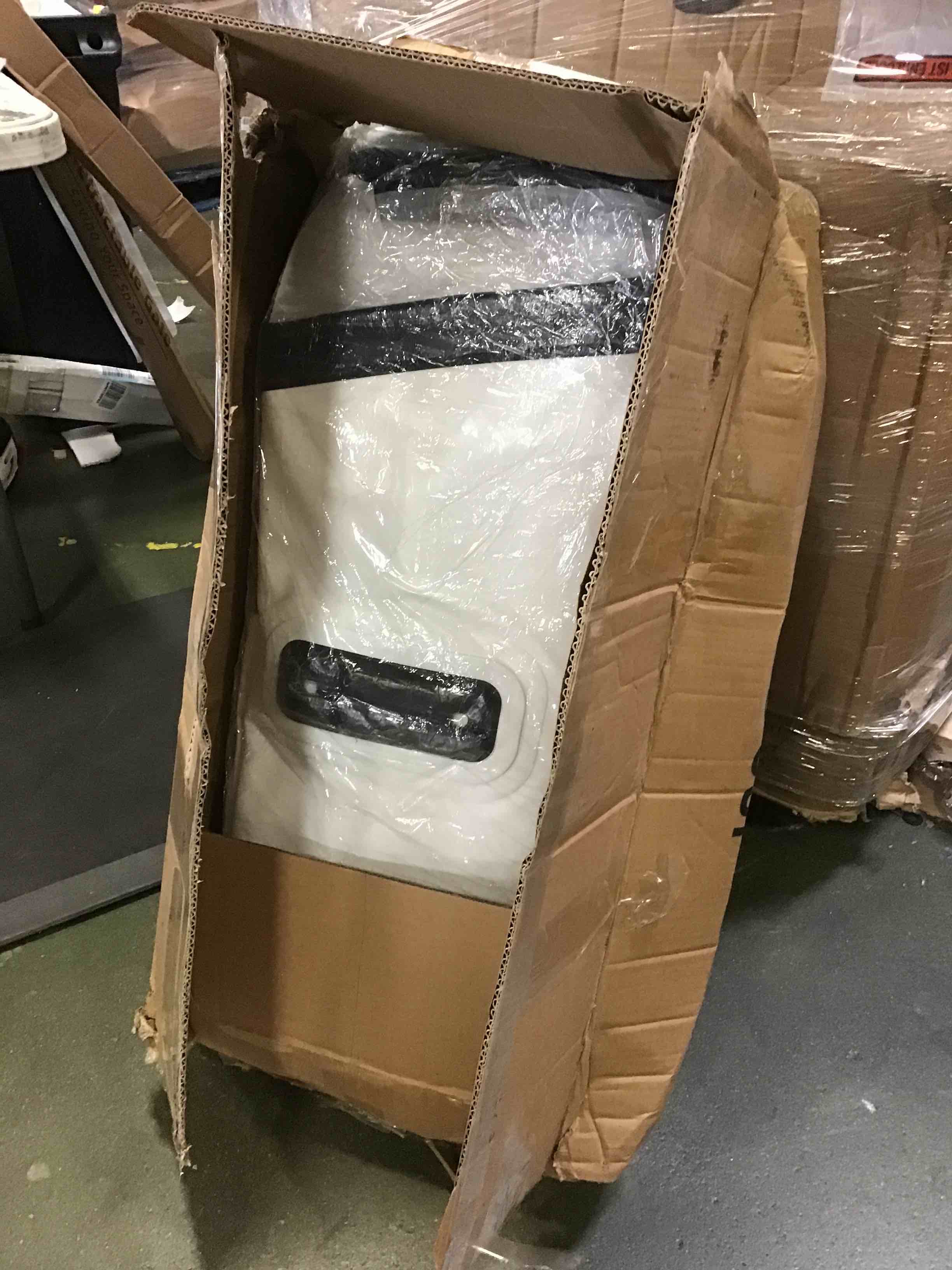 https://s3.amazonaws.com/lotting-images-prod/bidfta/ORG5390551_1691525058436.jpeg