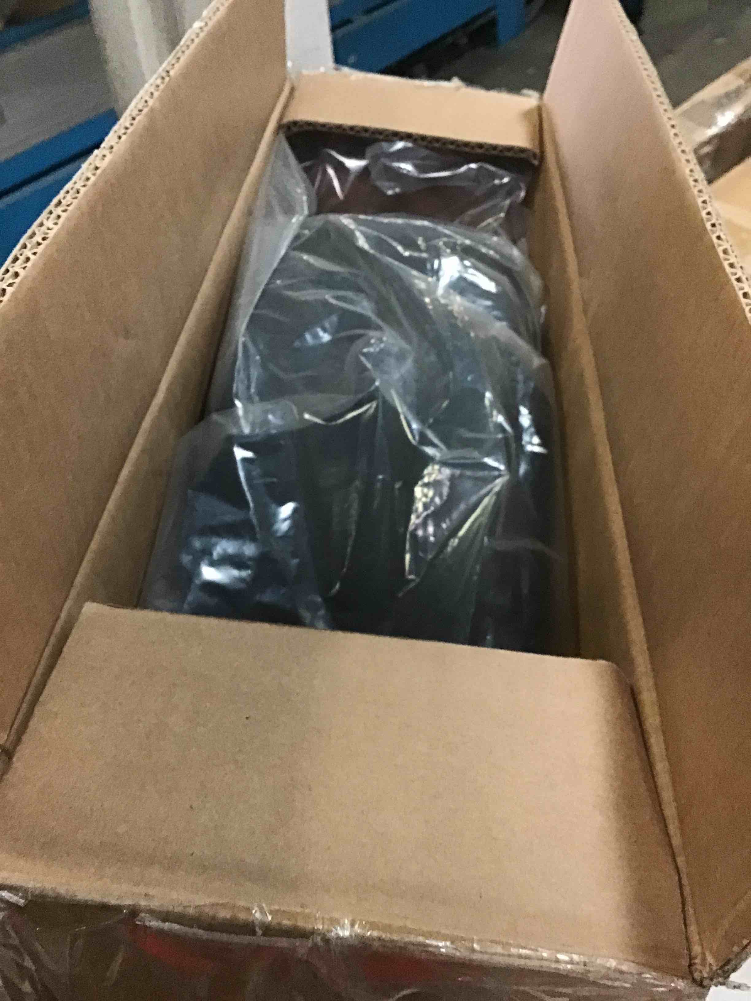https://s3.amazonaws.com/lotting-images-prod/bidfta/ORG5390889_1691685352193.jpeg