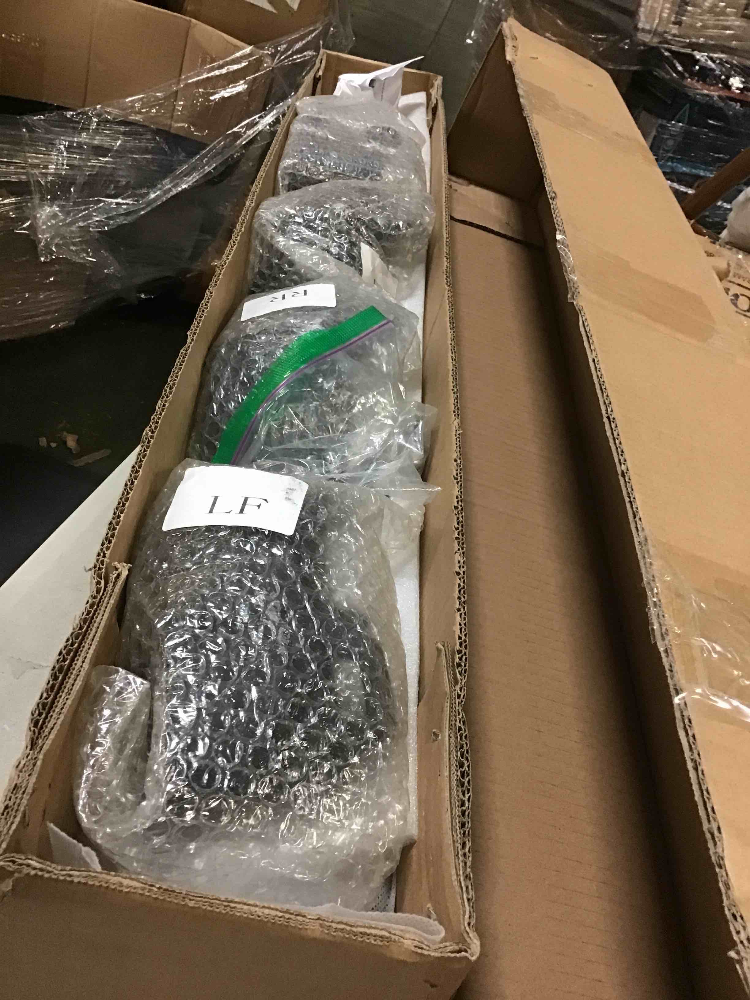 https://s3.amazonaws.com/lotting-images-prod/bidfta/ORG5390991_1691755537071.jpeg