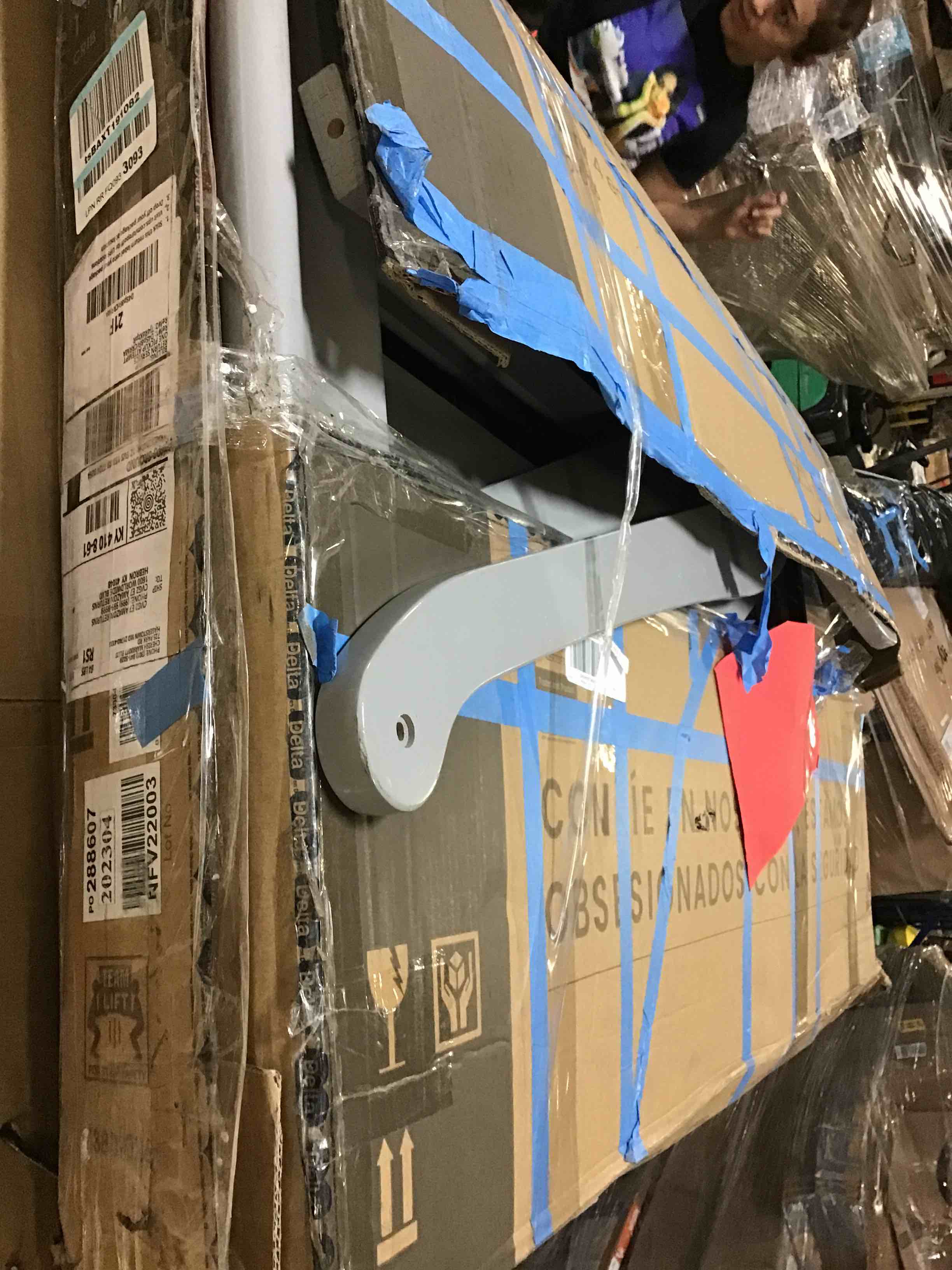 https://s3.amazonaws.com/lotting-images-prod/bidfta/ORG5391268_1691853888247.jpeg
