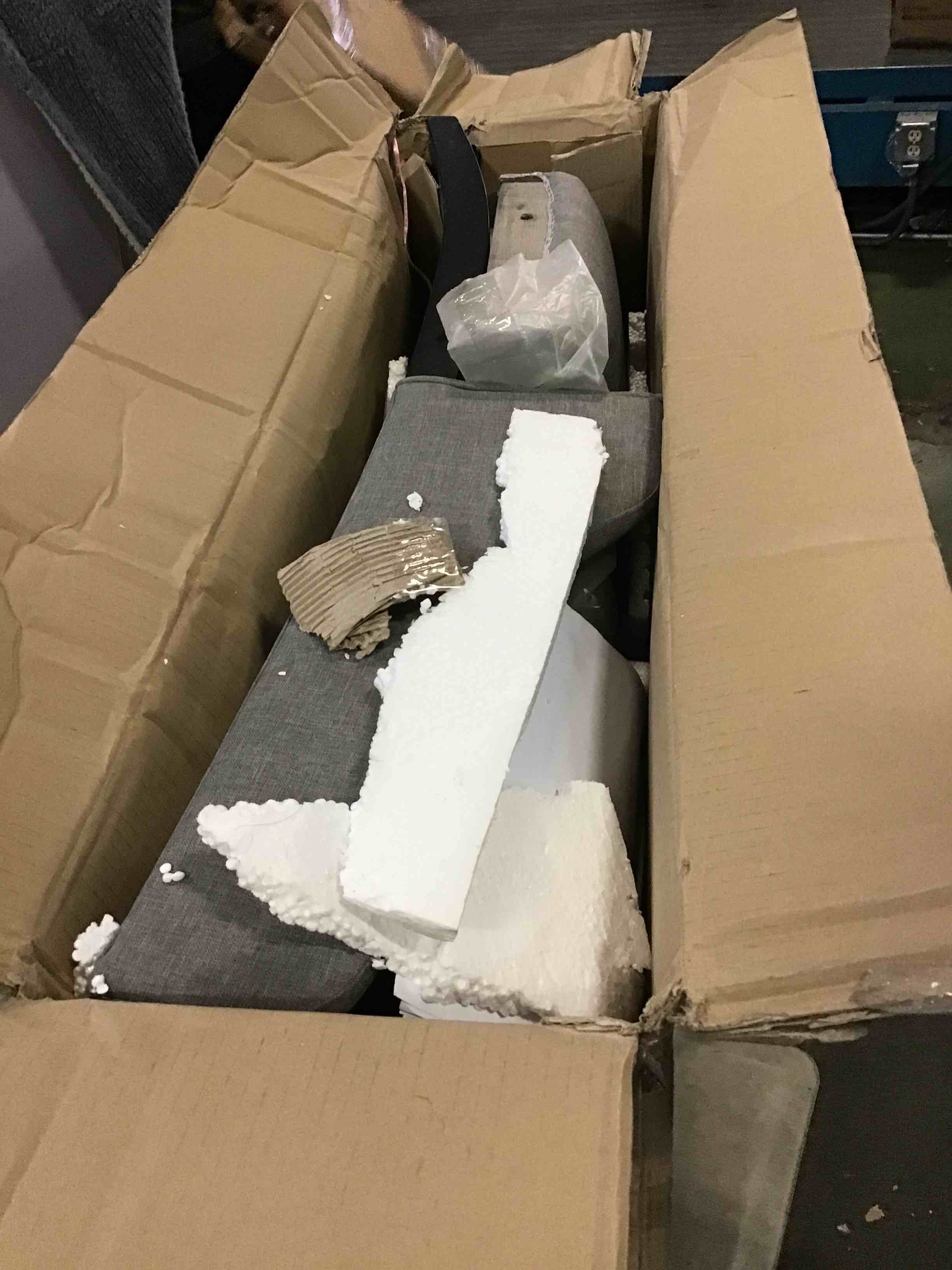 https://s3.amazonaws.com/lotting-images-prod/bidfta/ORG5392384_1692023355873.jpeg