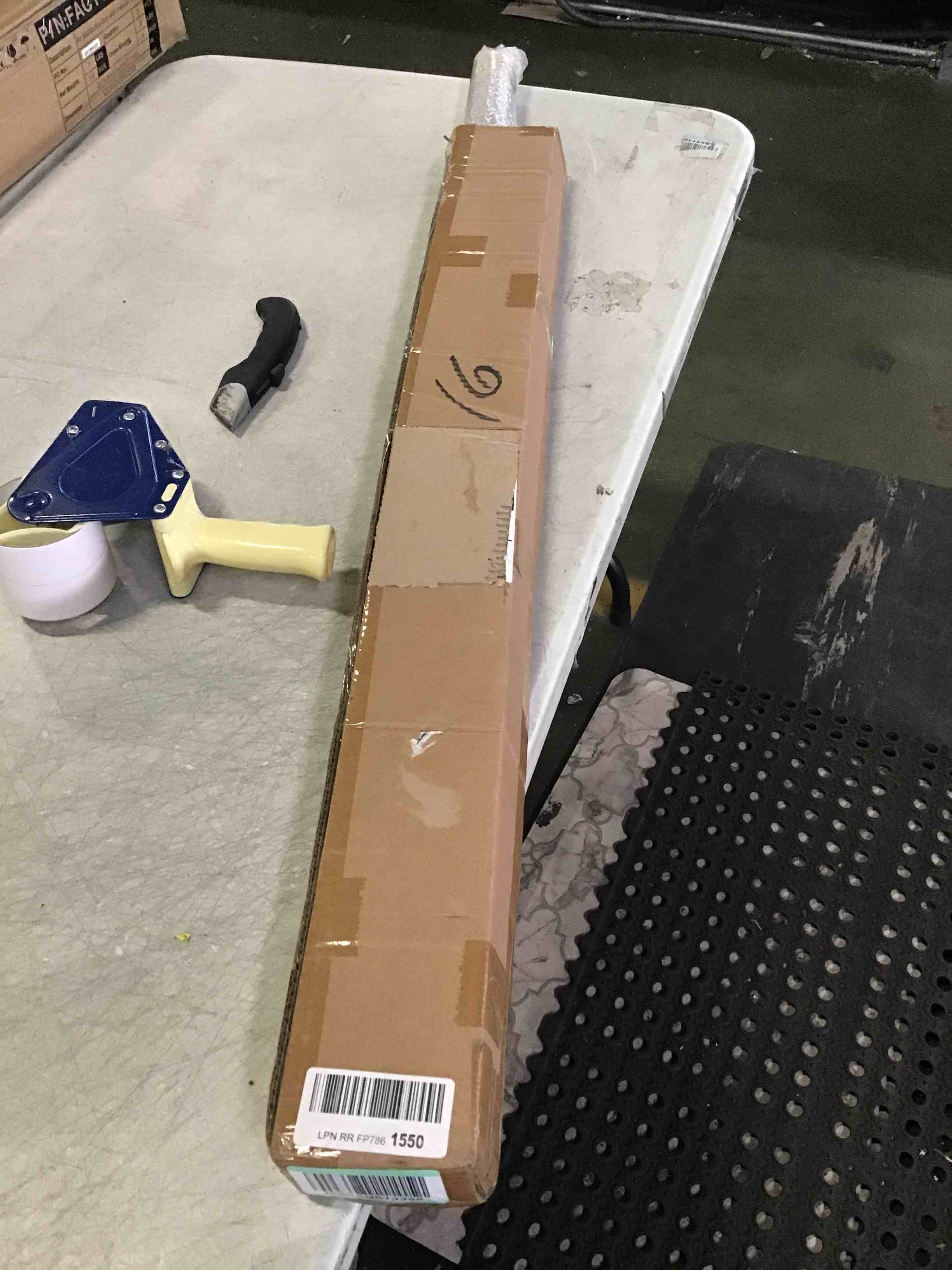https://s3.amazonaws.com/lotting-images-prod/bidfta/ORG5392661_1692190109068.jpeg
