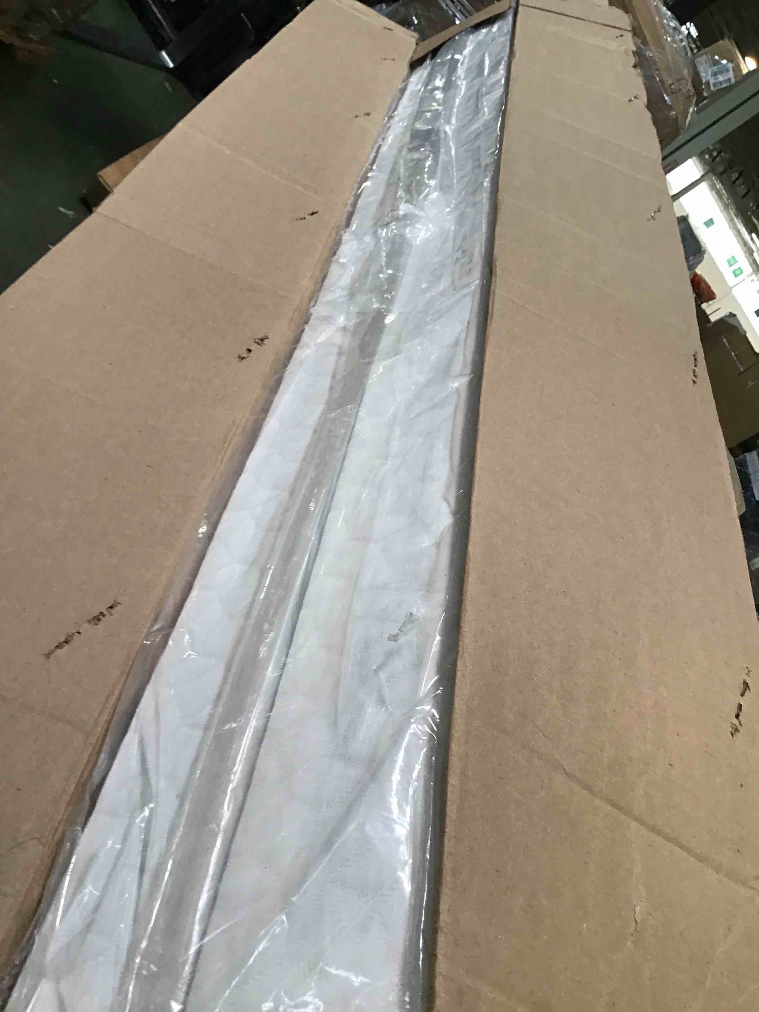 https://s3.amazonaws.com/lotting-images-prod/bidfta/ORG5392698_1692198185603.jpeg