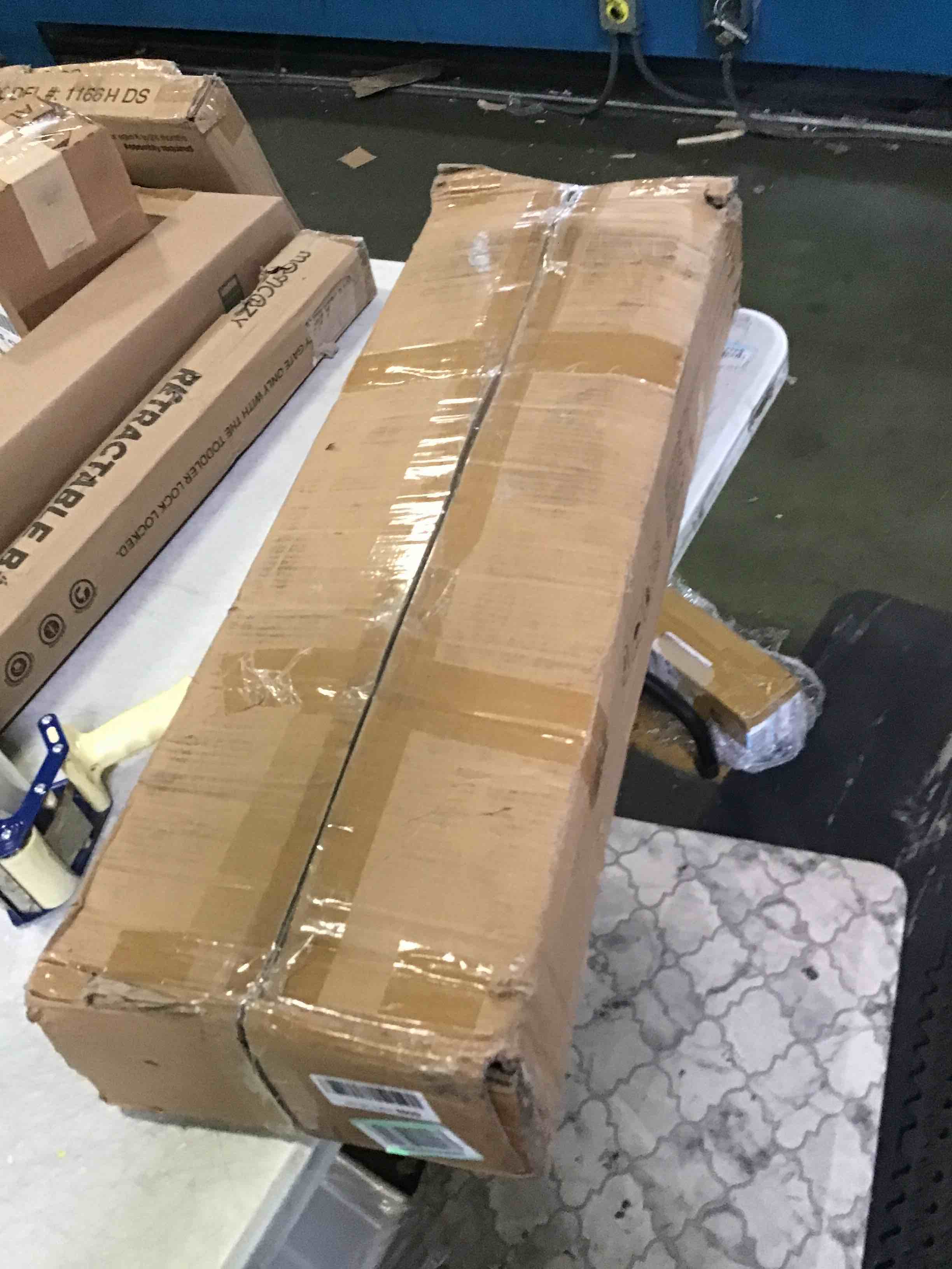 https://s3.amazonaws.com/lotting-images-prod/bidfta/ORG5392759_1692210720469.jpeg