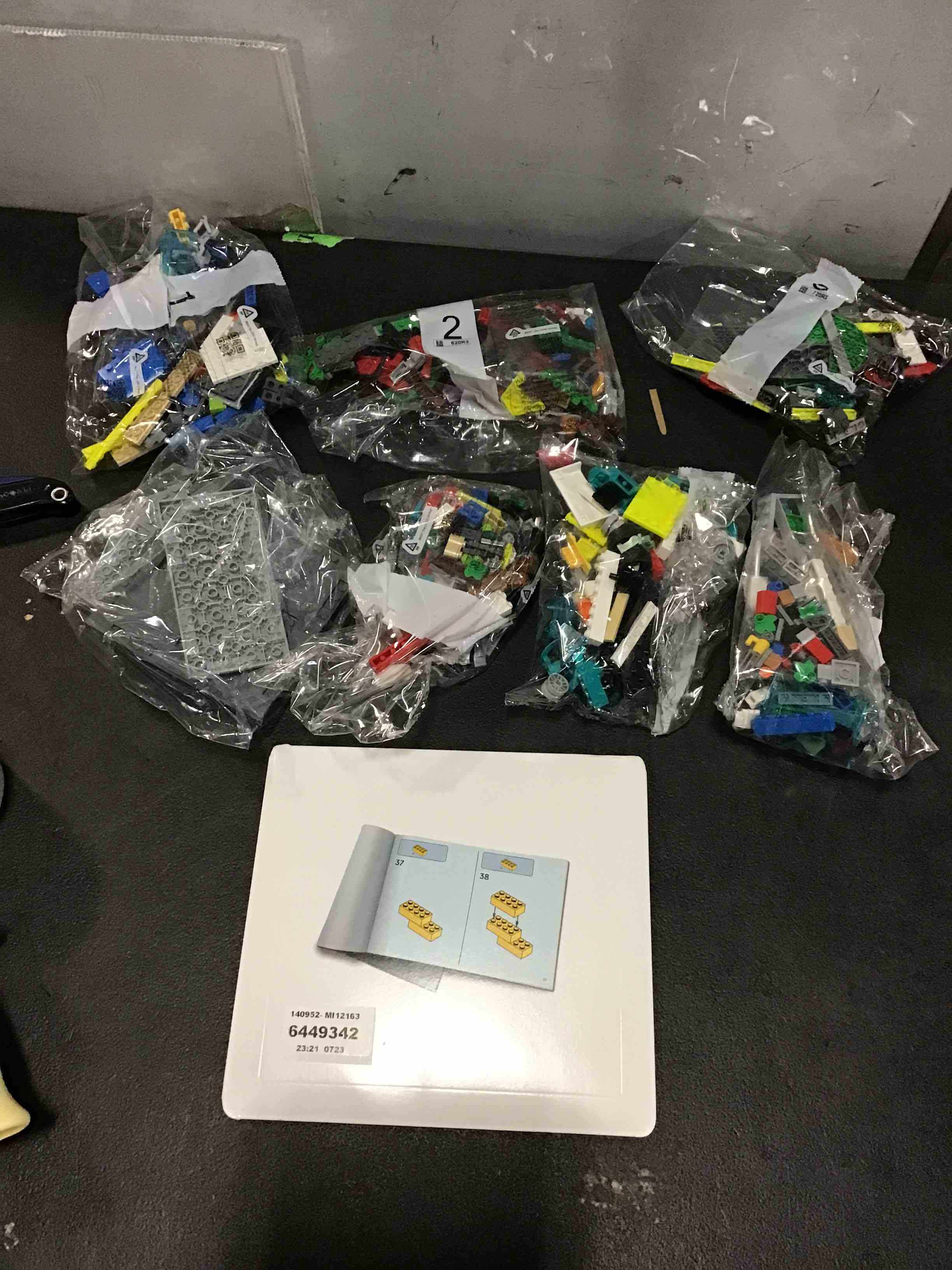 https://s3.amazonaws.com/lotting-images-prod/bidfta/ORG5393066_1691843288755.jpeg