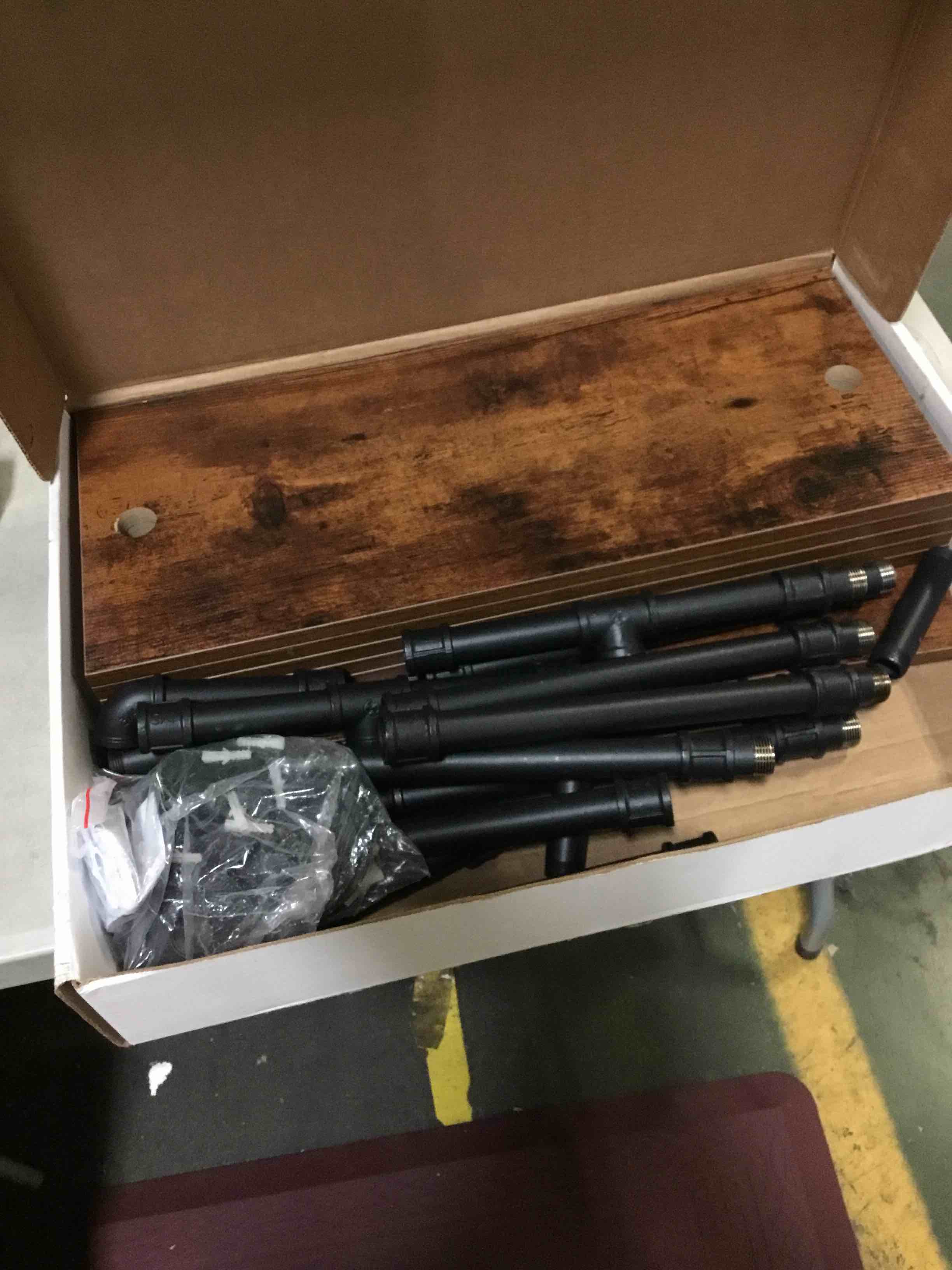 https://s3.amazonaws.com/lotting-images-prod/bidfta/ORG5393333_1692964277785.jpeg