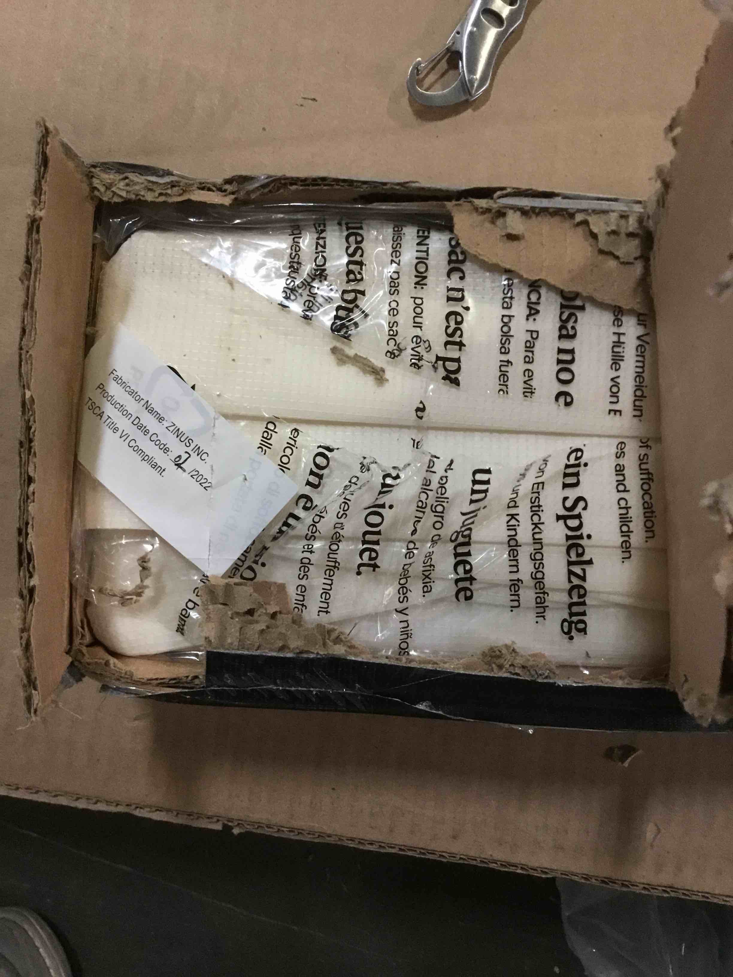 https://s3.amazonaws.com/lotting-images-prod/bidfta/ORG5393661_1693402307217.jpeg