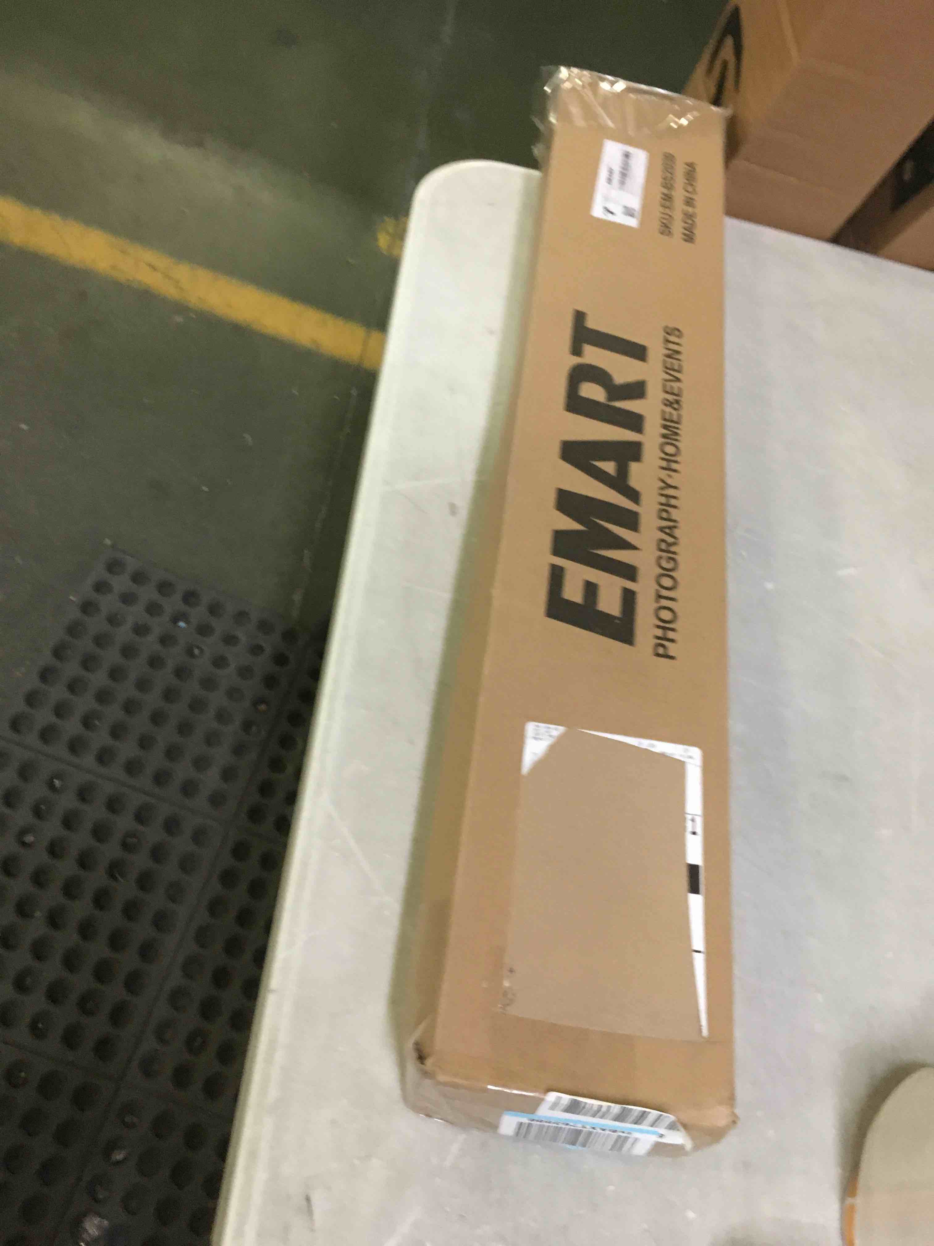 https://s3.amazonaws.com/lotting-images-prod/bidfta/ORG5393971_1694101703830.jpeg