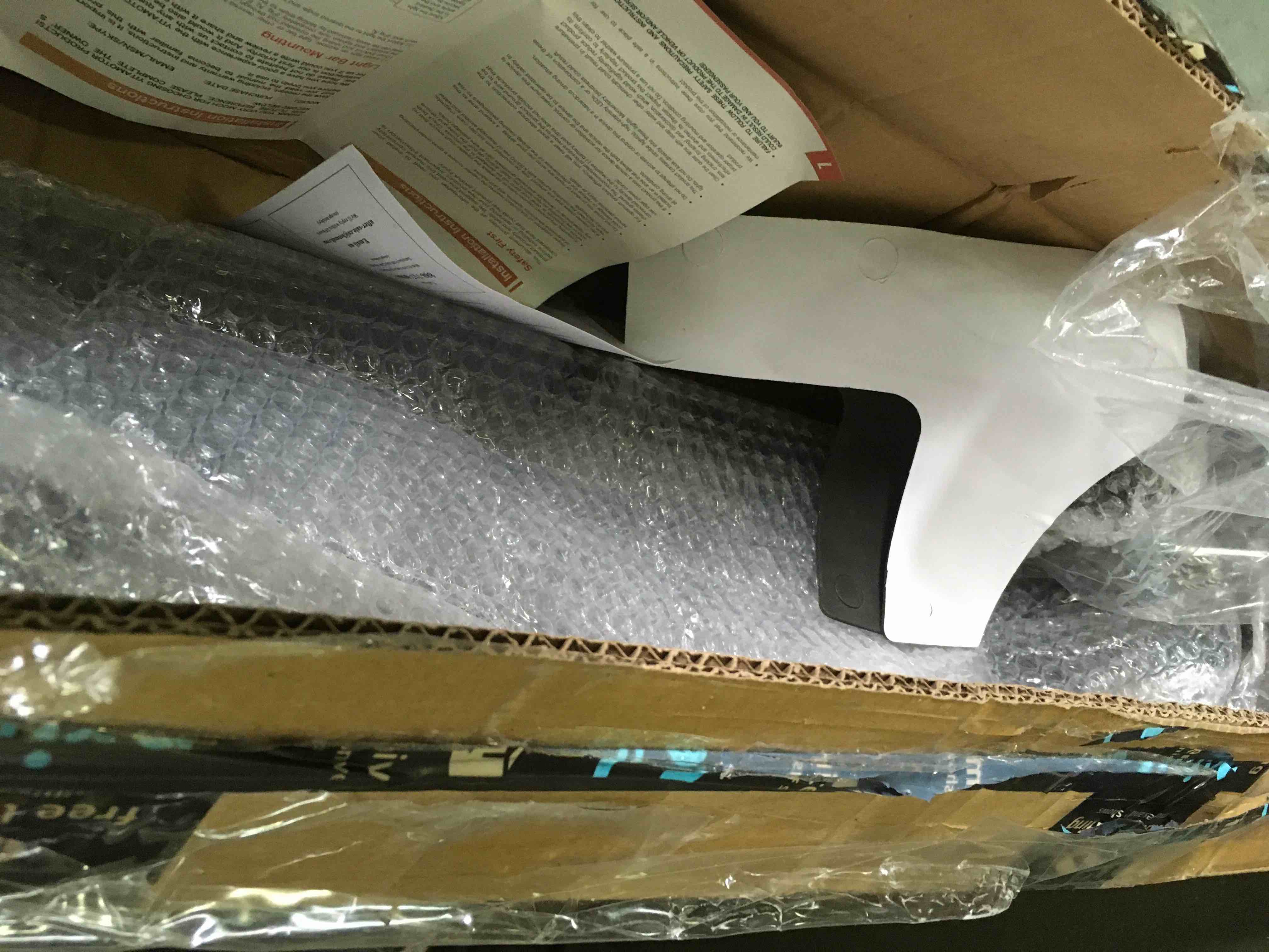 https://s3.amazonaws.com/lotting-images-prod/bidfta/ORG5393989_1694104591737.jpeg