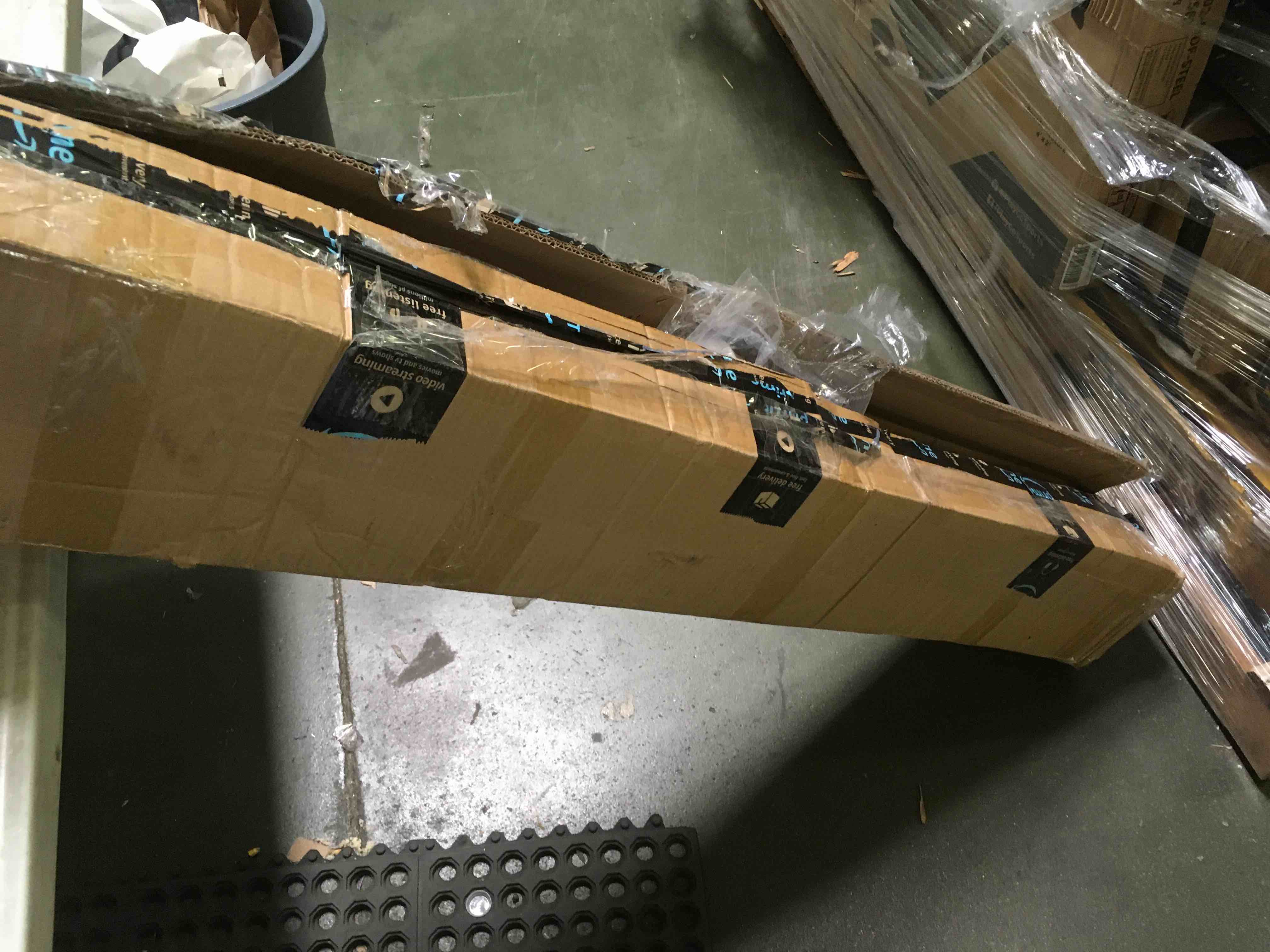 https://s3.amazonaws.com/lotting-images-prod/bidfta/ORG5393989_1694104596282.jpeg